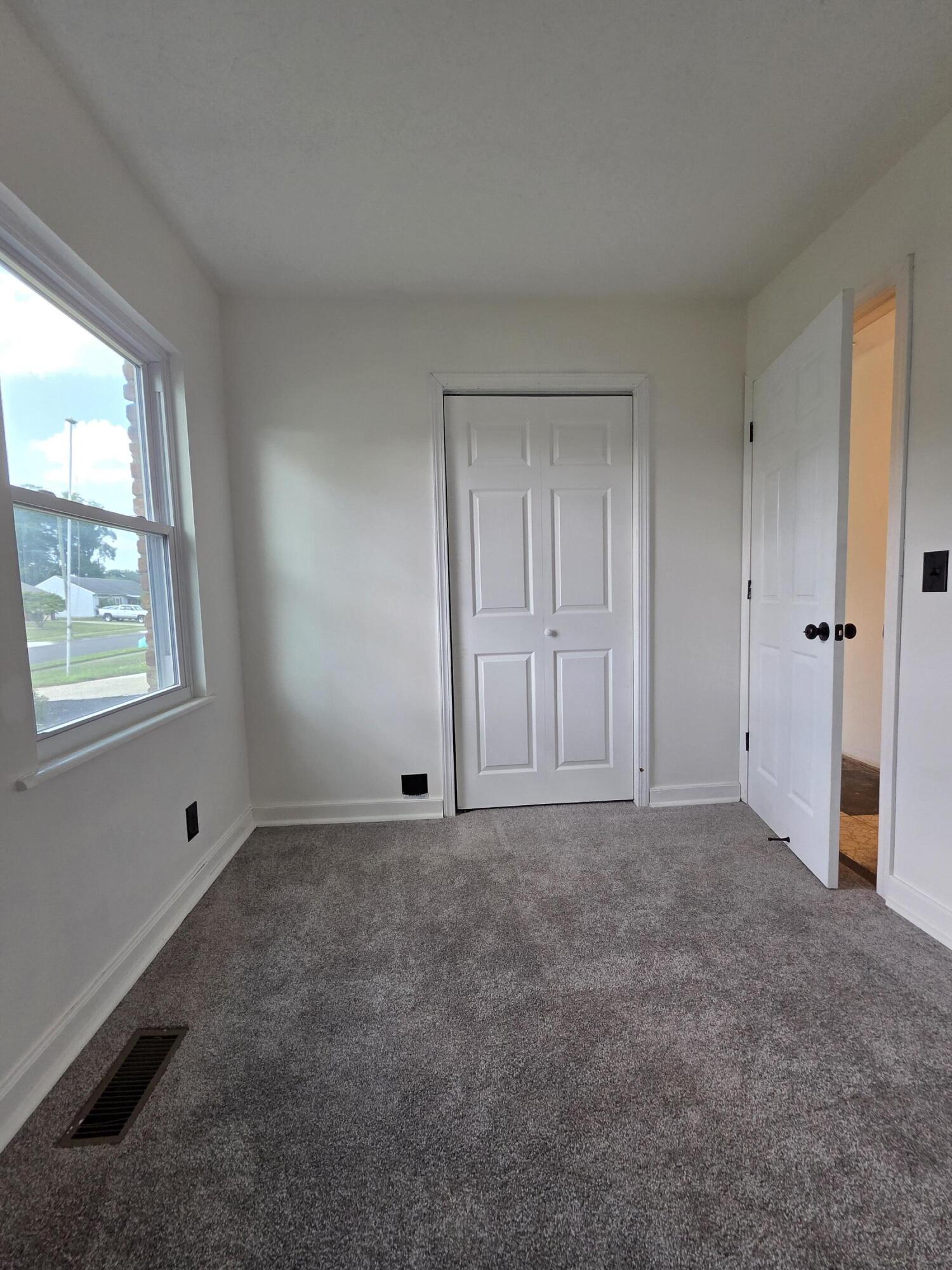 3208 Tackett, Springfield, Ohio 45503