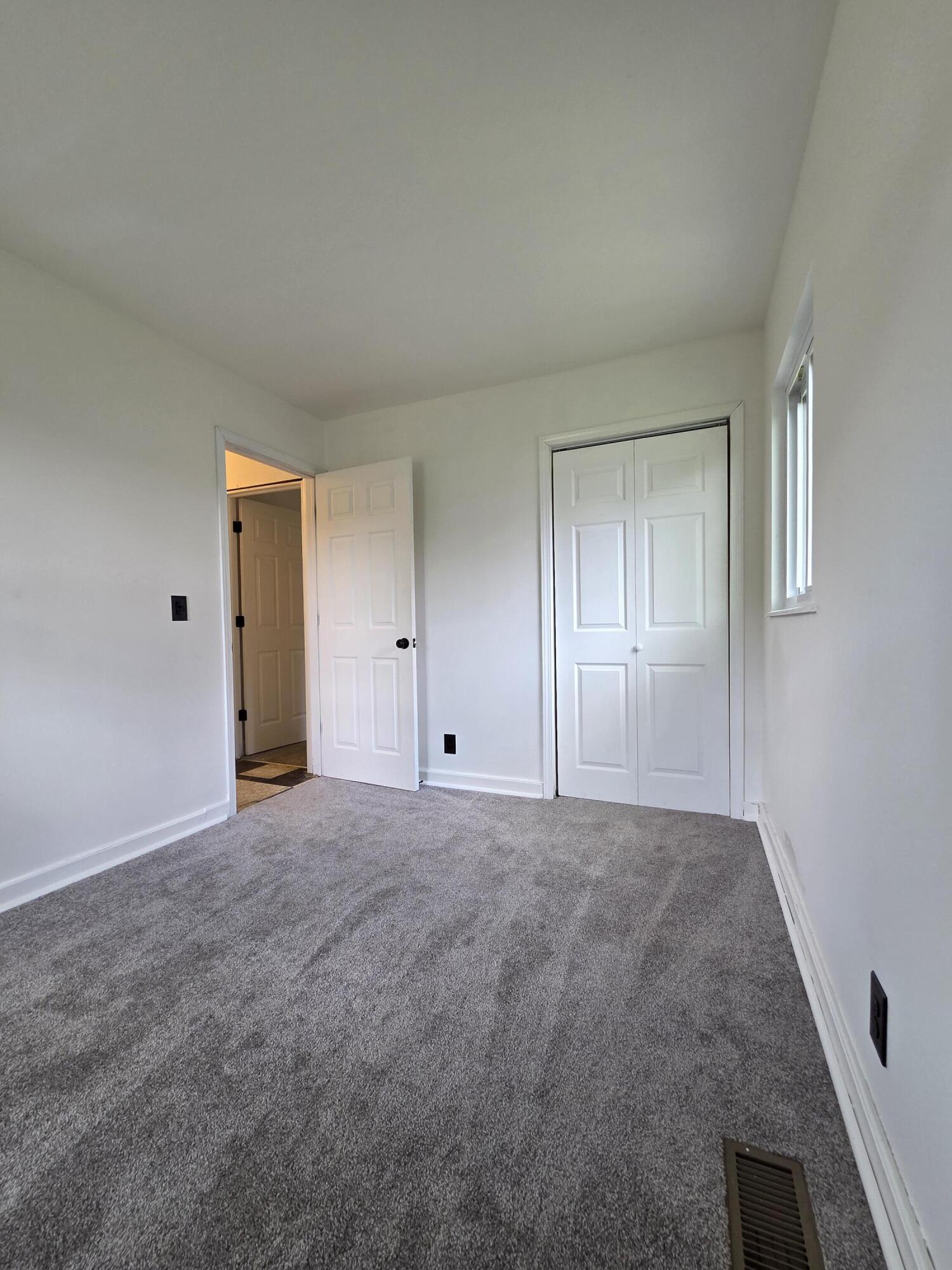 3208 Tackett, Springfield, Ohio 45503