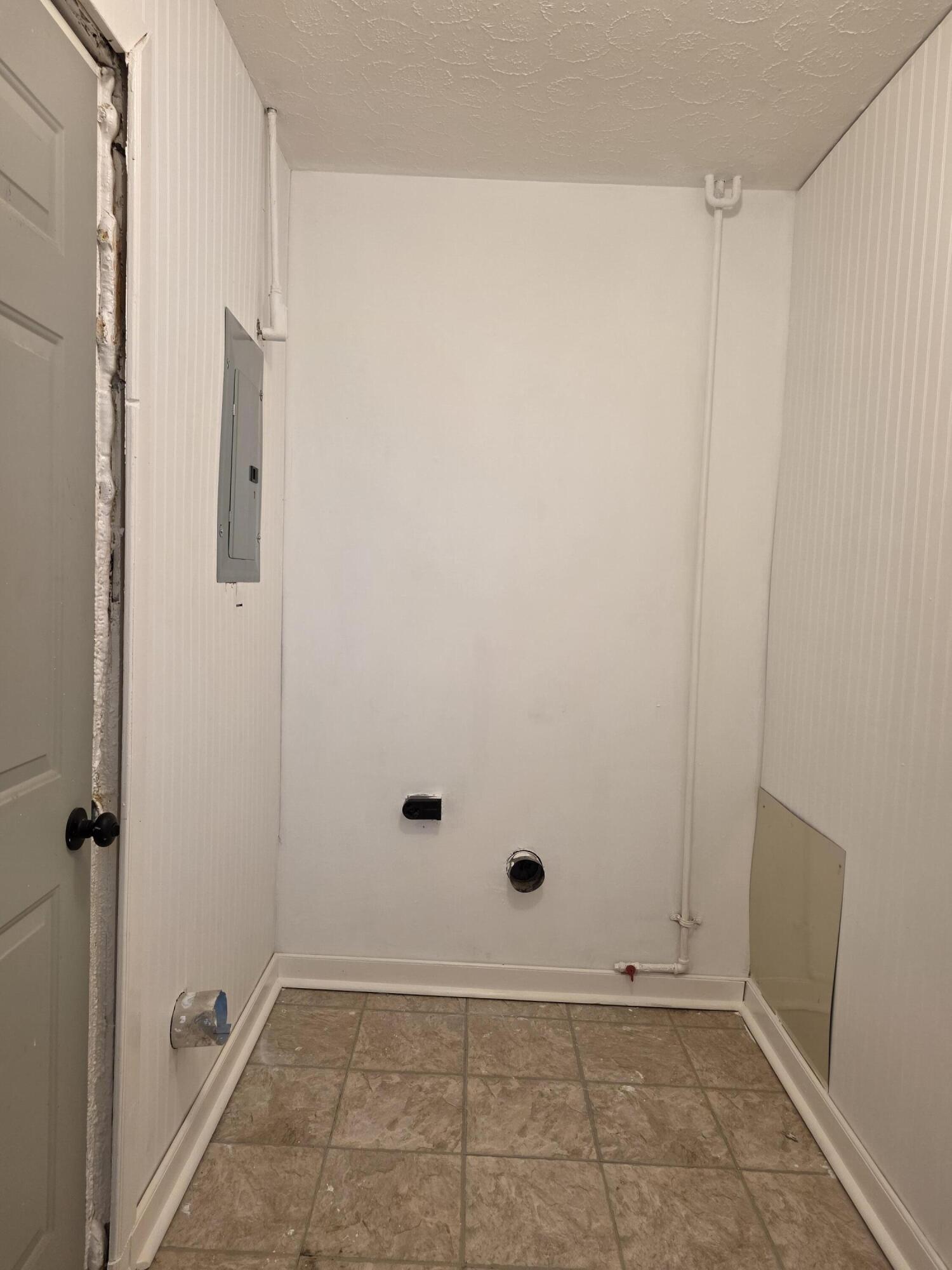 3208 Tackett, Springfield, Ohio 45503