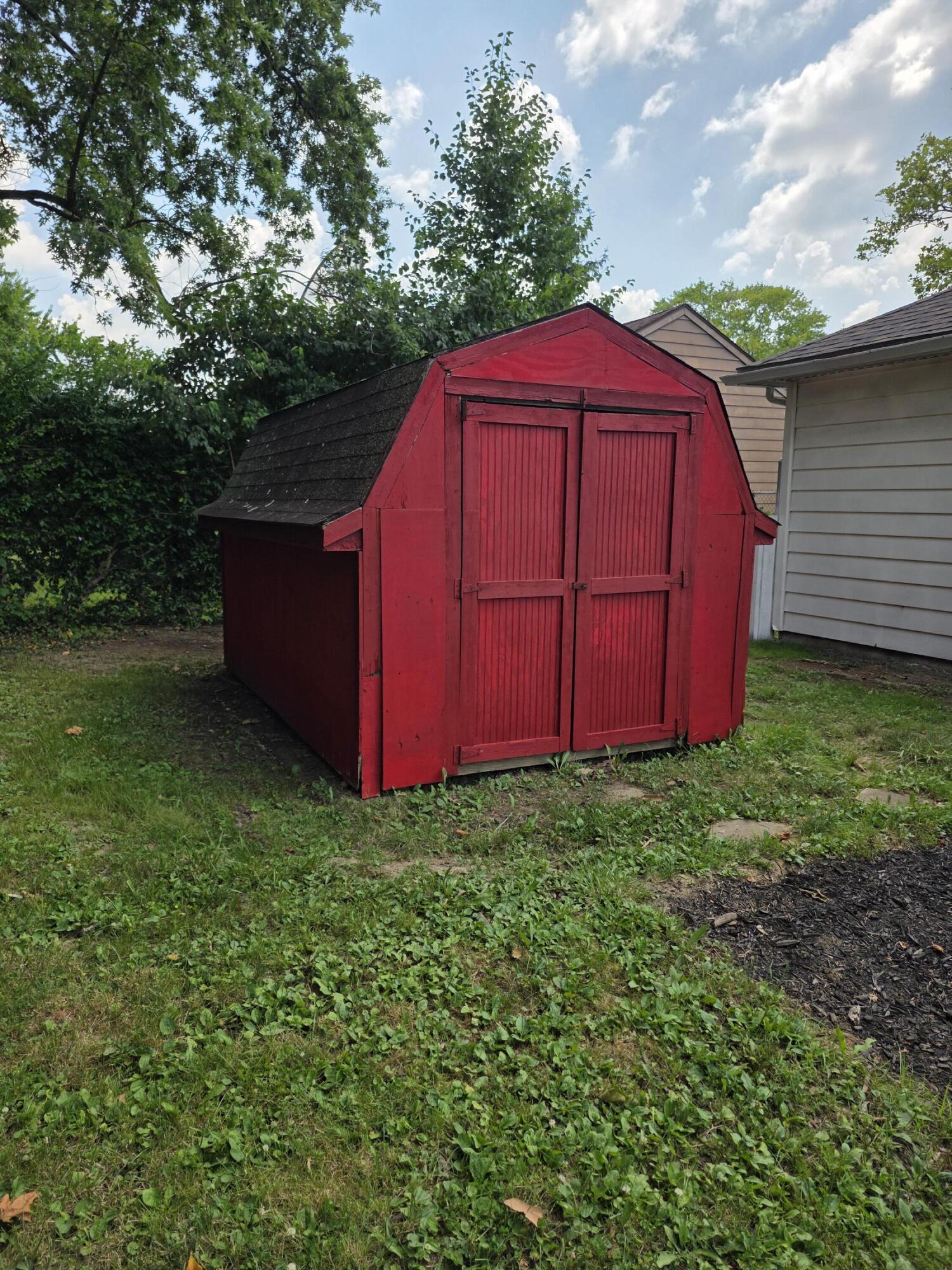 3208 Tackett, Springfield, Ohio 45503