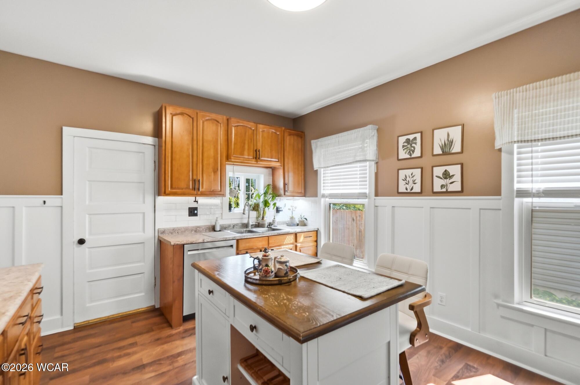 1716 Lakewood Avenue, Lima, Ohio