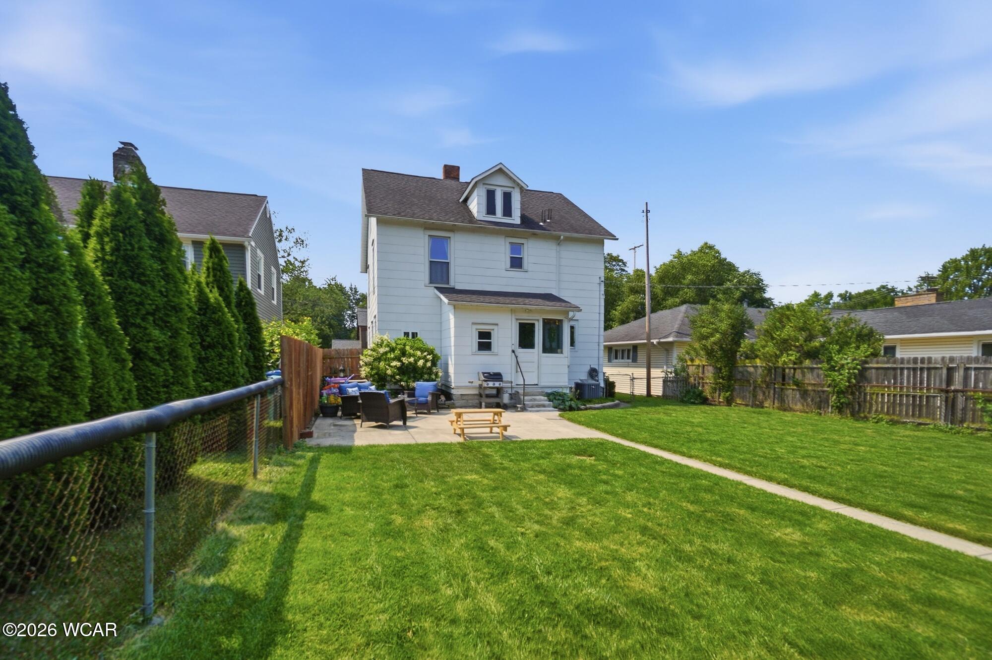 1716 Lakewood Avenue, Lima, Ohio