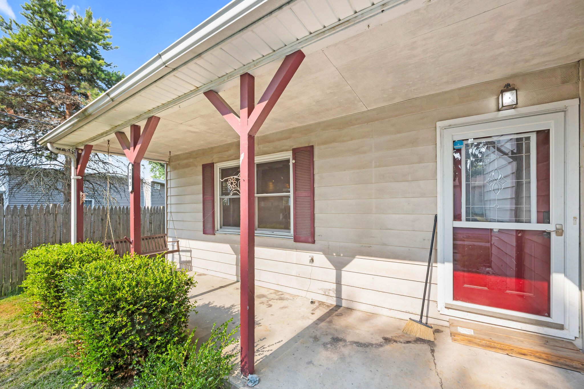 203 Earl, Waynesfield, Ohio 45896
