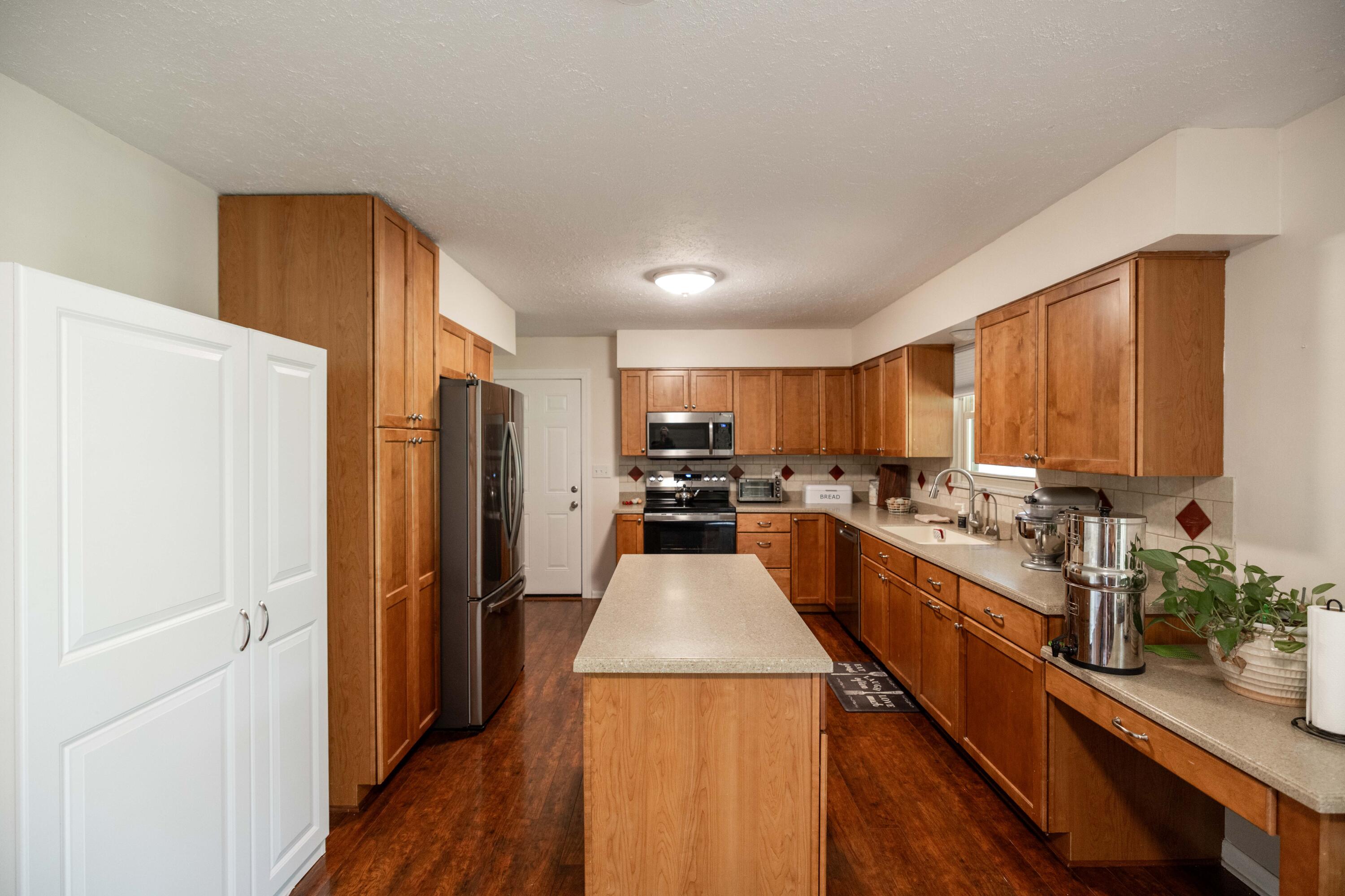 2630 Shrine, Springfield, Ohio 45502