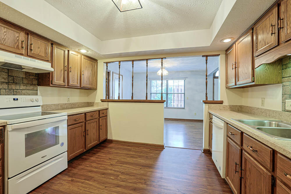 6331 Adams, Dayton, Ohio 45459