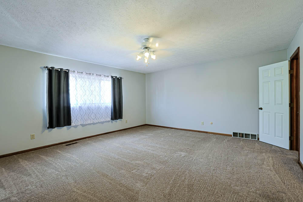 6331 Adams, Dayton, Ohio 45459