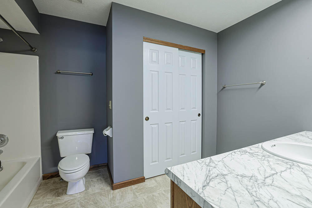 6331 Adams, Dayton, Ohio 45459
