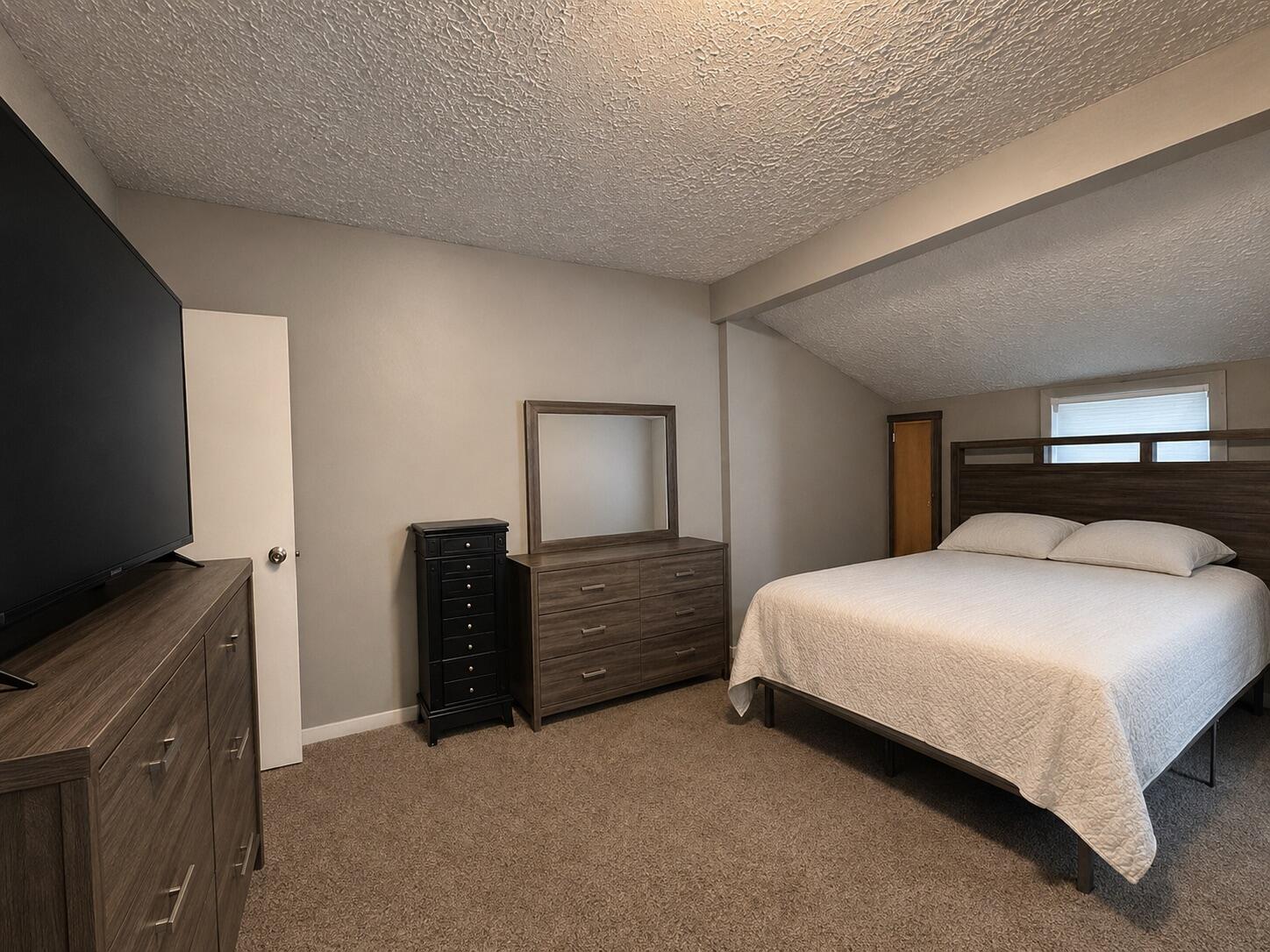 1024 Elder, Springfield, Ohio 45505