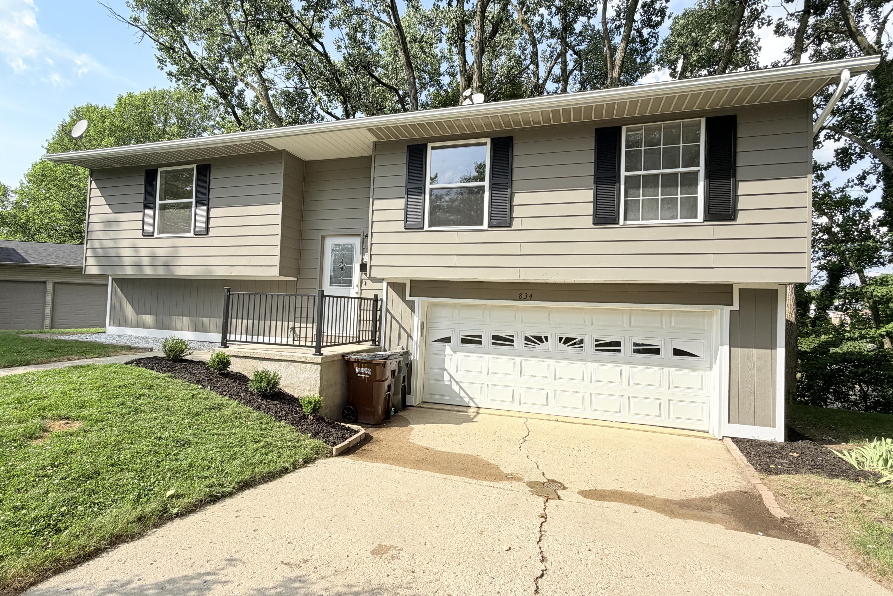 834 West, Sidney, Ohio 45365