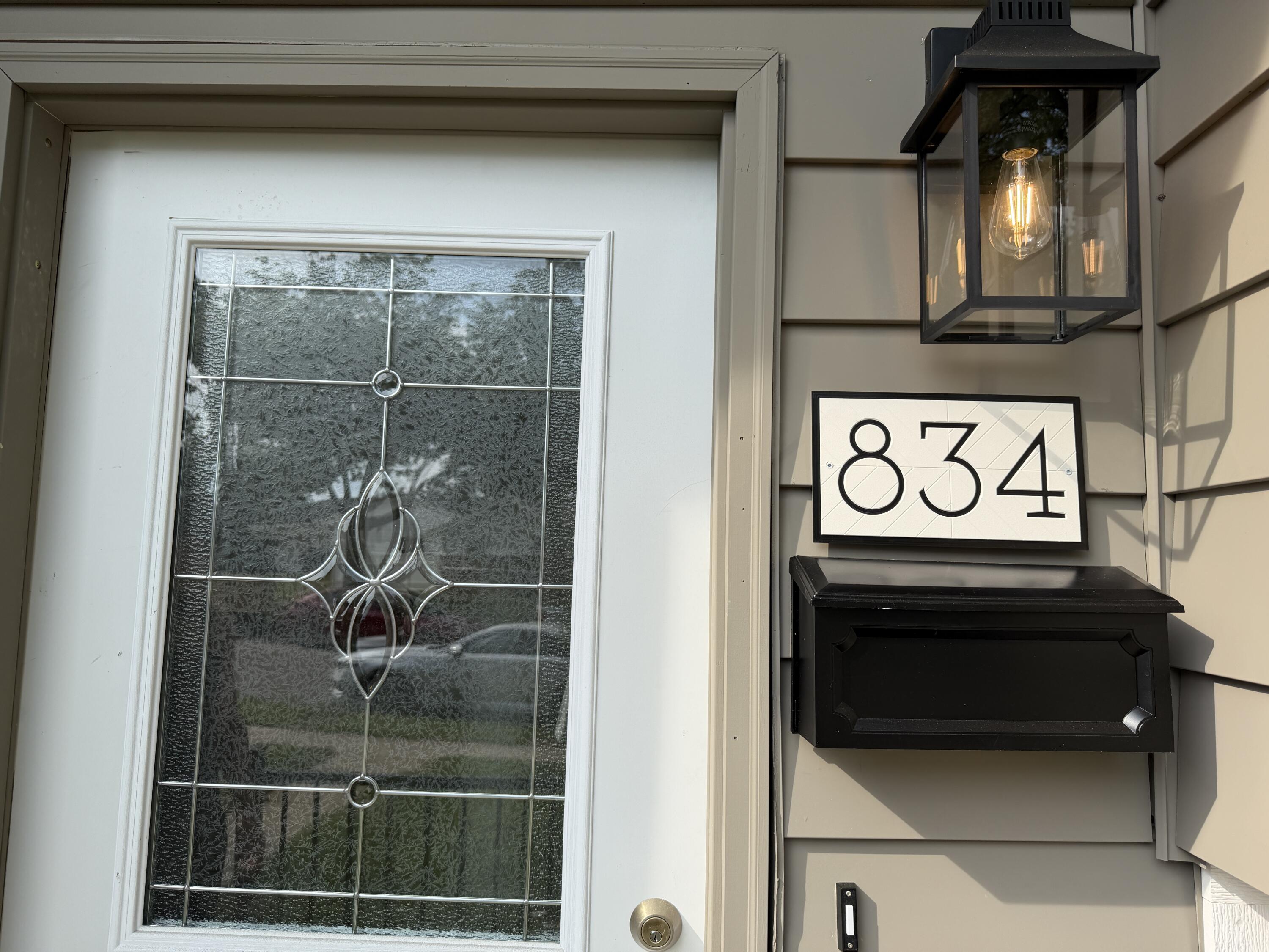 834 West, Sidney, Ohio 45365