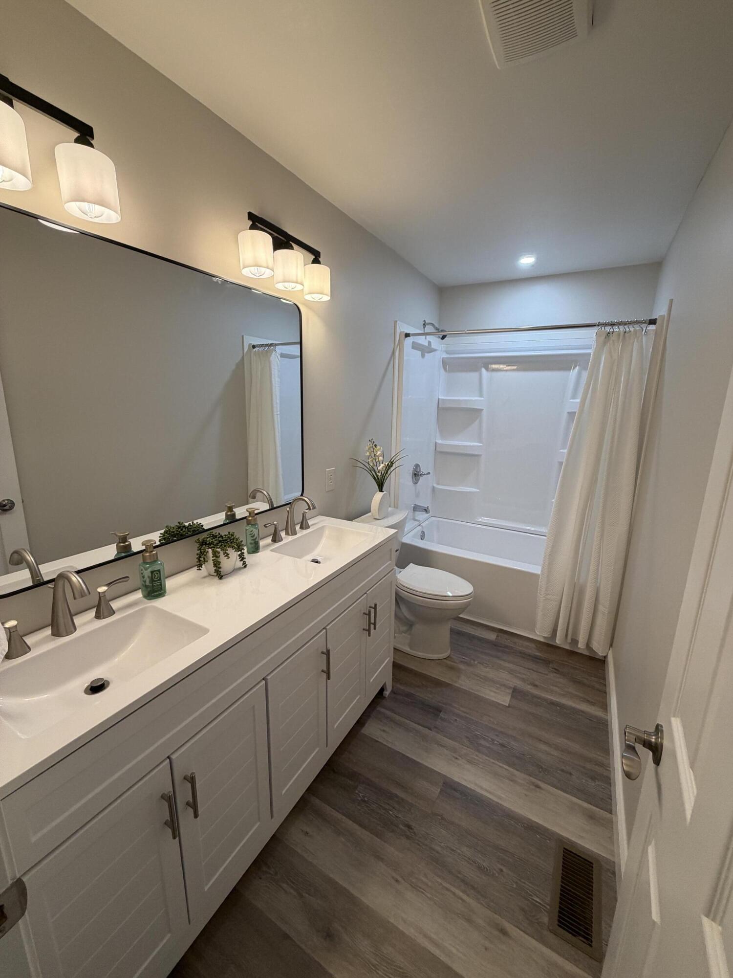 834 West, Sidney, Ohio 45365