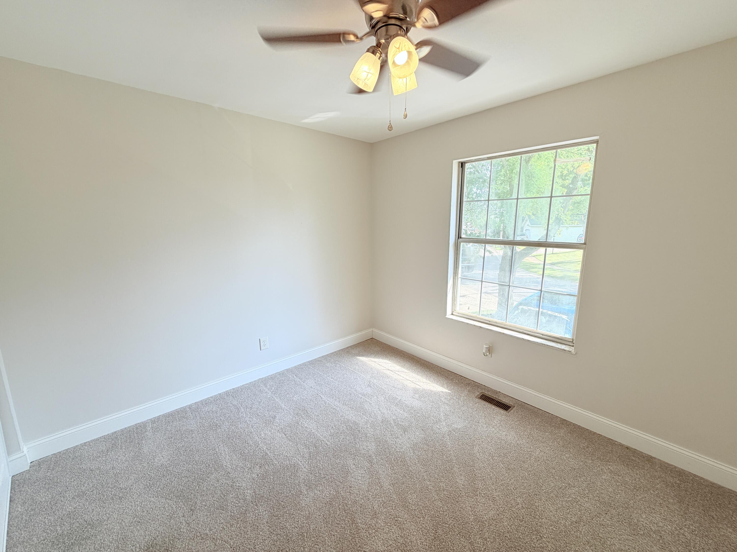 834 West, Sidney, Ohio 45365