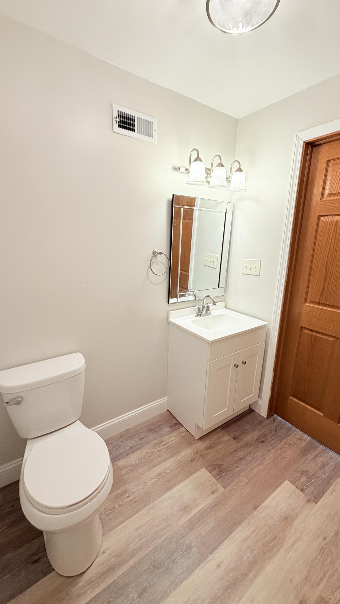 834 West, Sidney, Ohio 45365