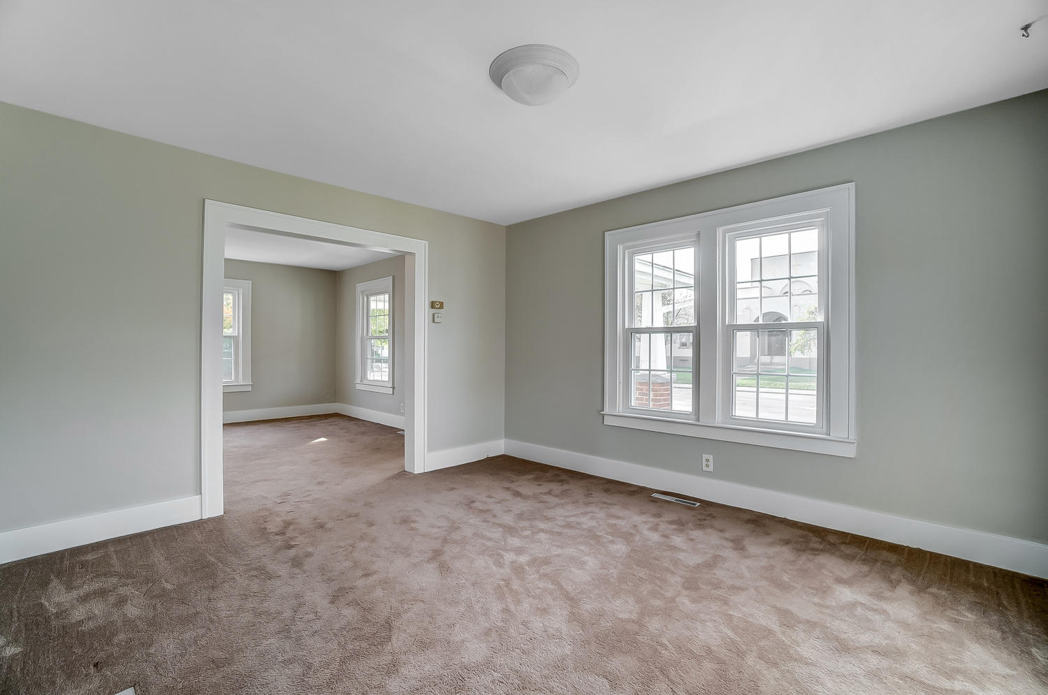 1810 Limestone, Springfield, Ohio 45503