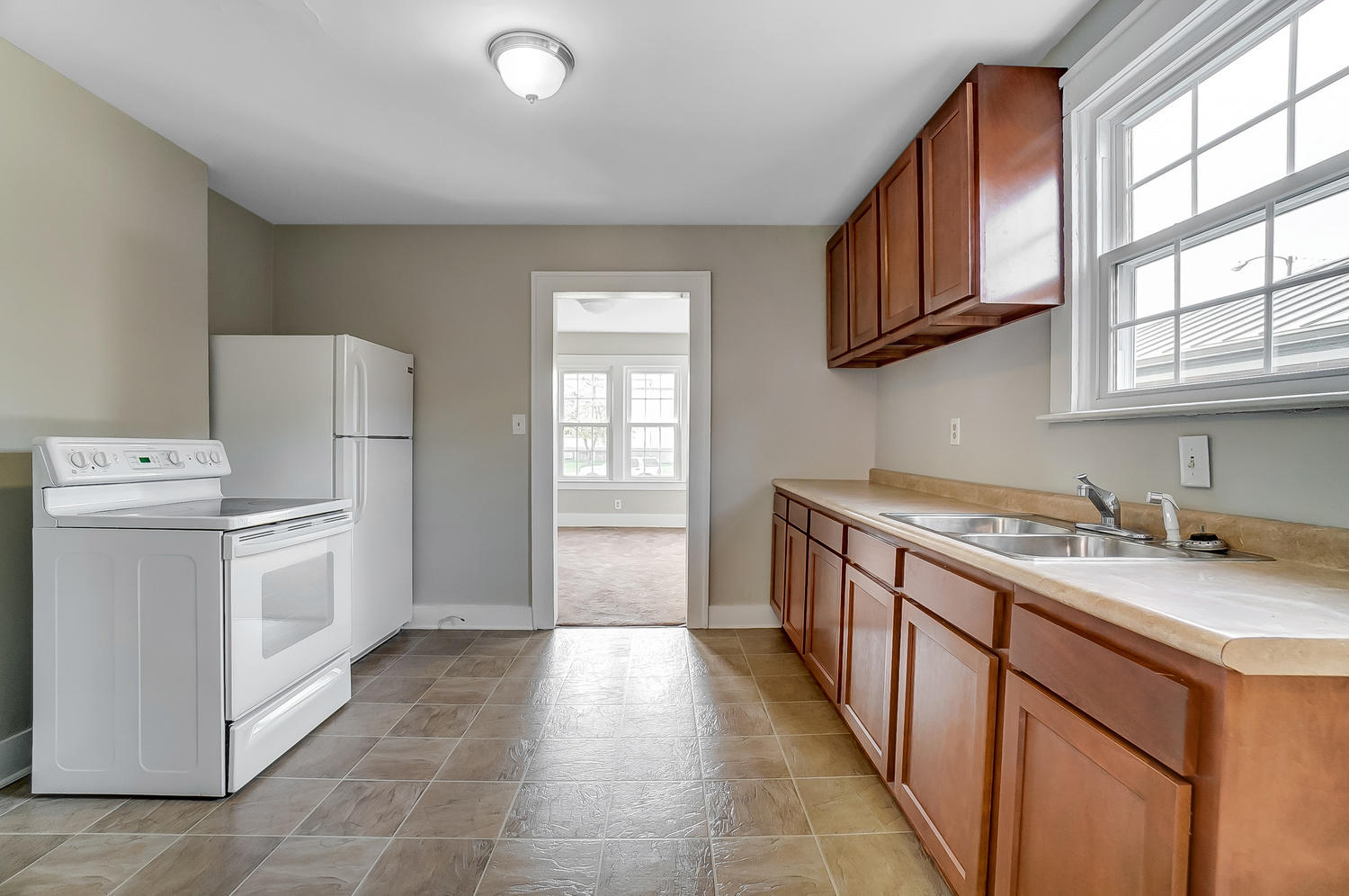 1810 Limestone, Springfield, Ohio 45503