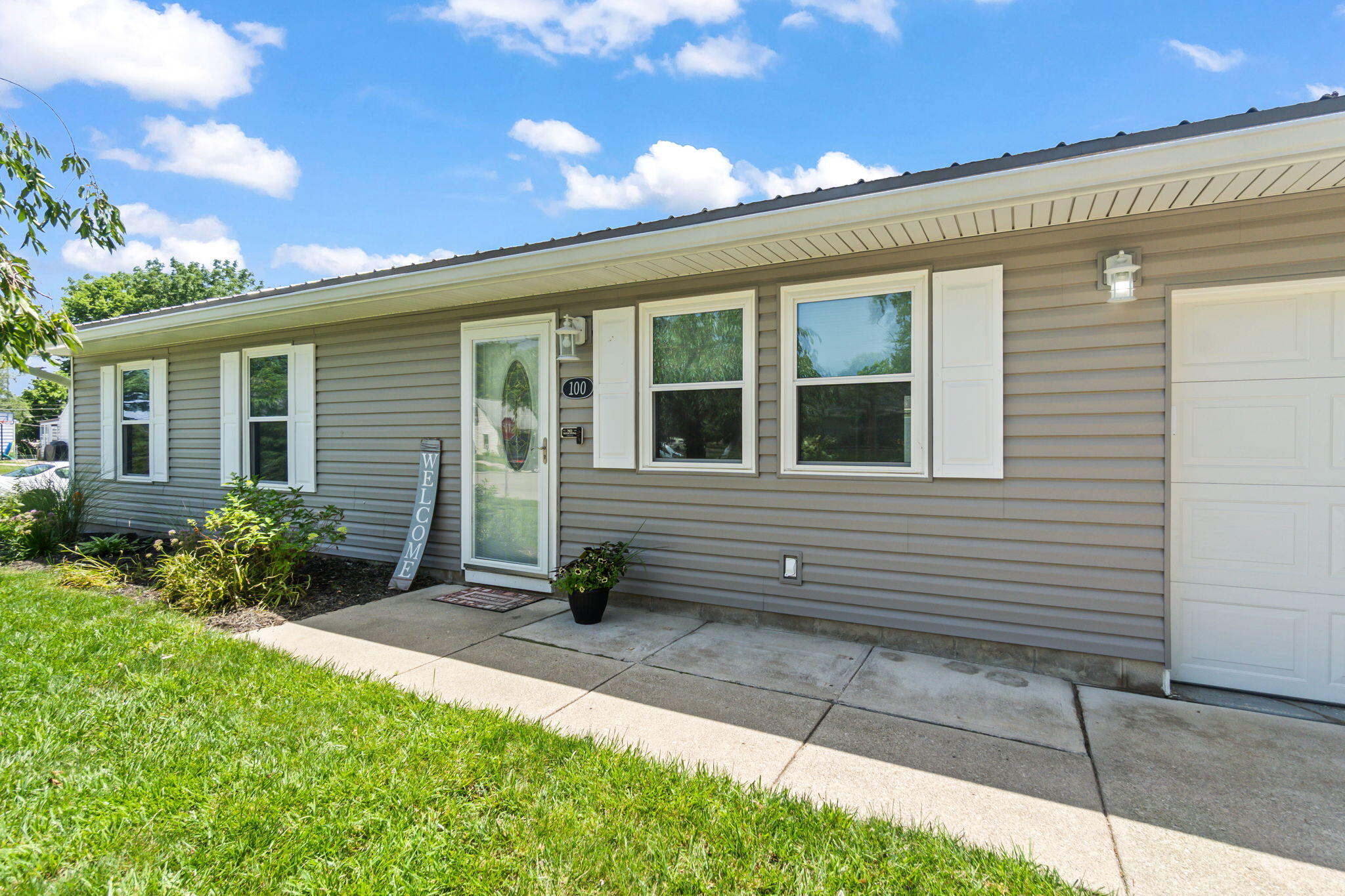 100 Atwood, Riverside, Ohio 45431
