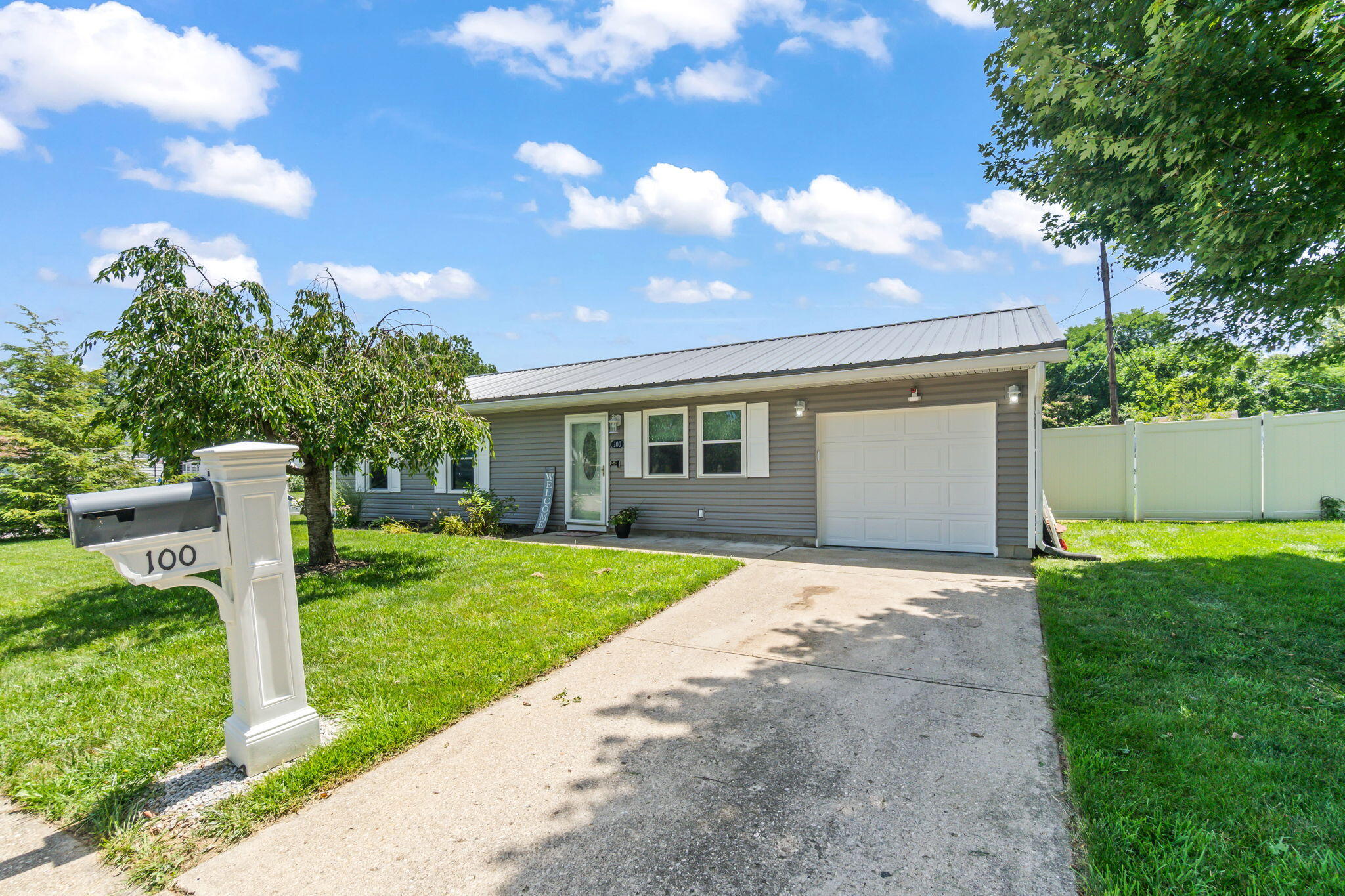 100 Atwood, Riverside, Ohio 45431