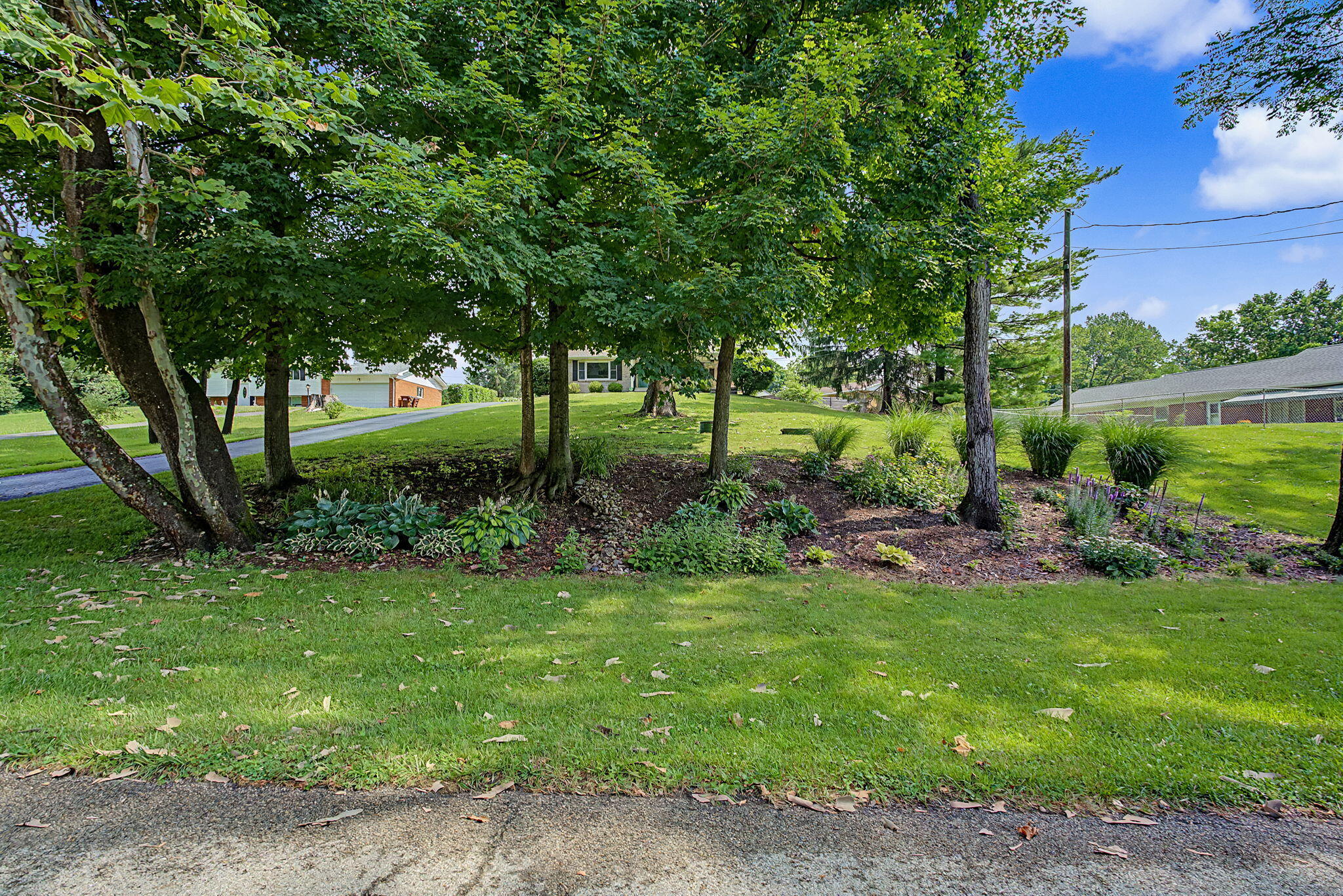 2850 Locust, Springfield, Ohio 45504