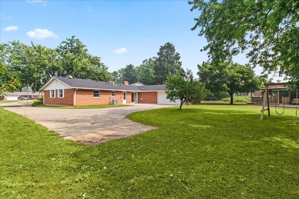 1308 Ponderosa, Fairborn, Ohio 45324