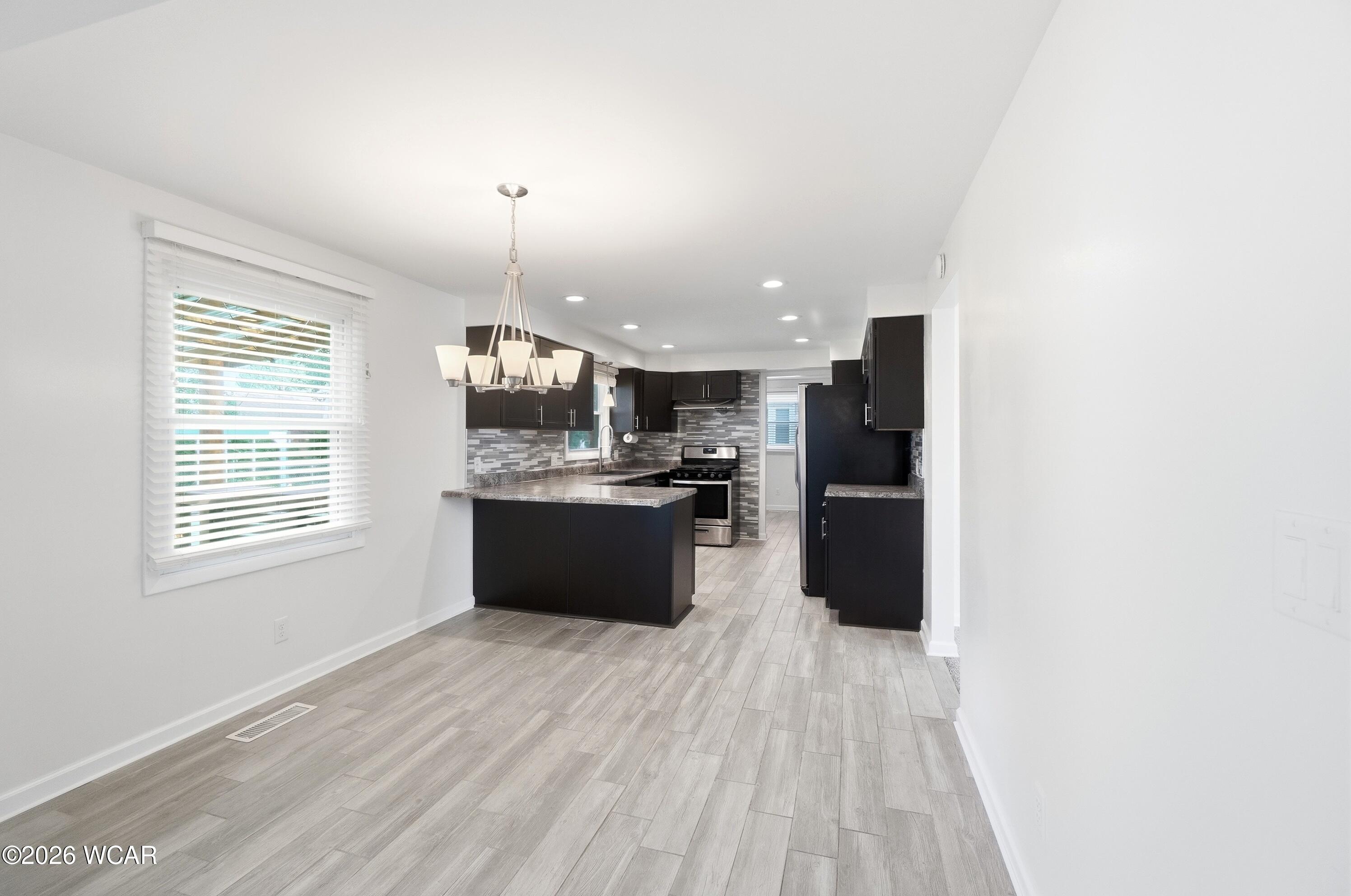 537 Sunnymeade Lane, Lima, Ohio
