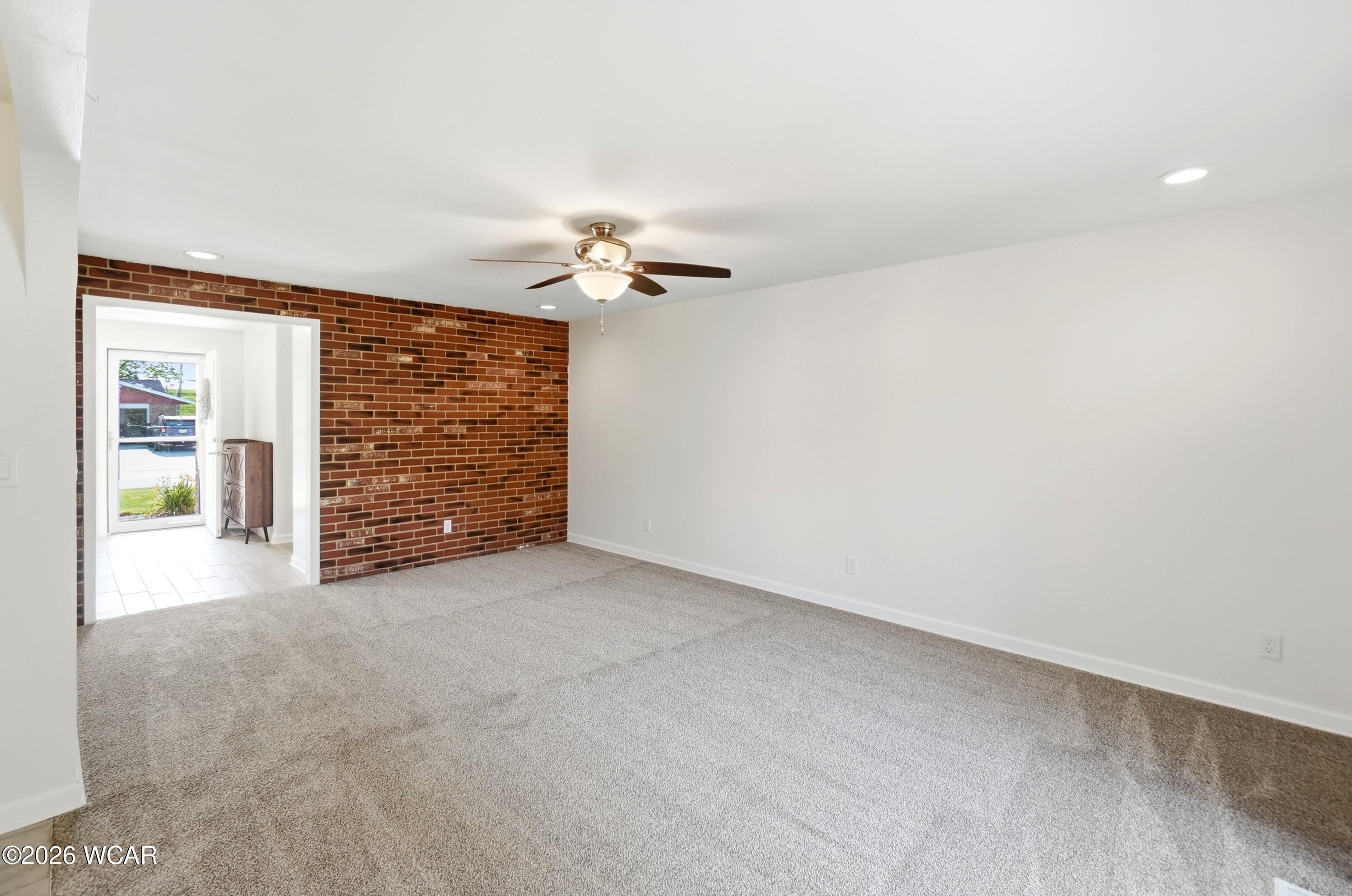 537 Sunnymeade Lane, Lima, Ohio
