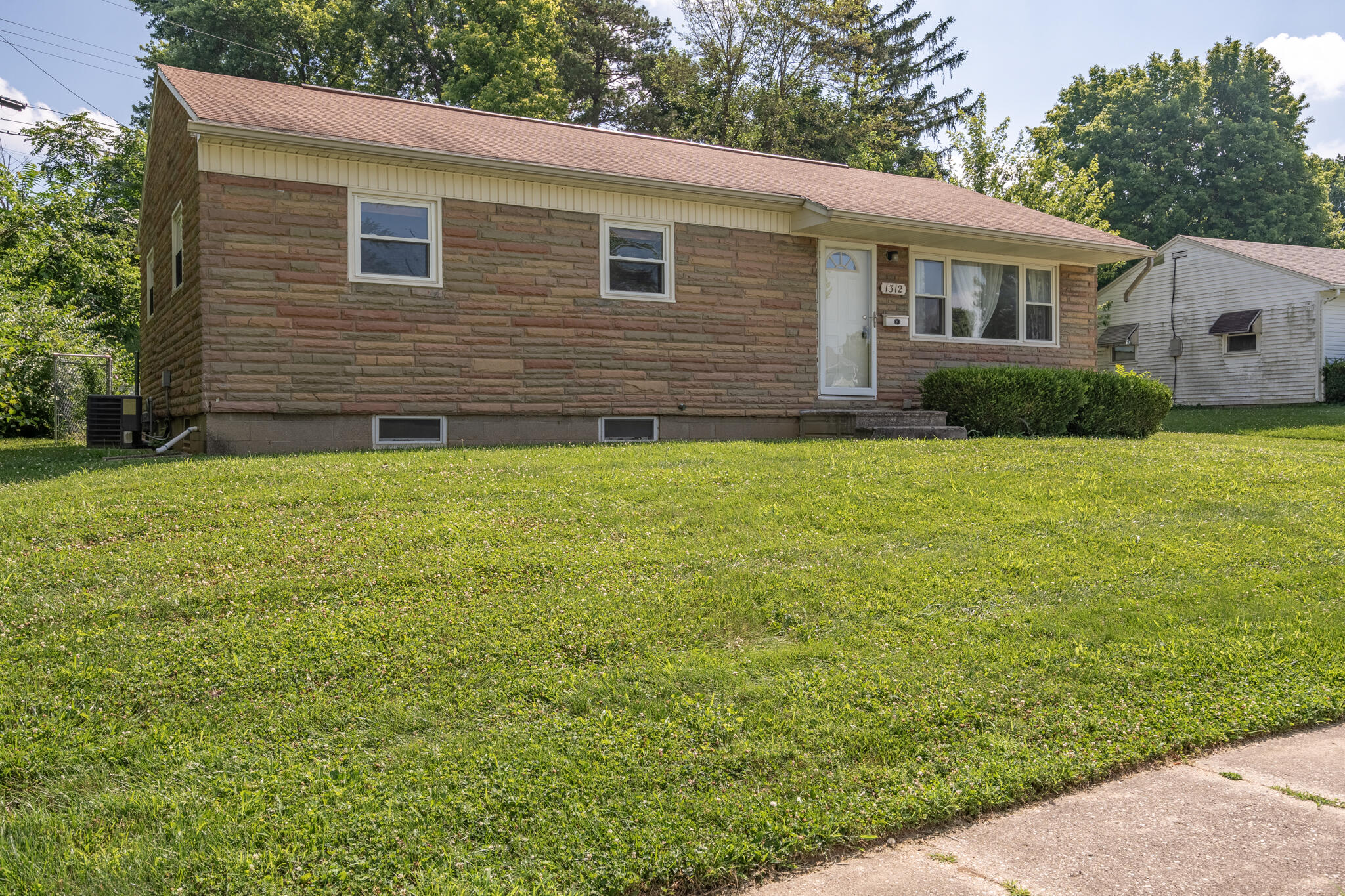 1312 Hemlock, Fairborn, Ohio 45324