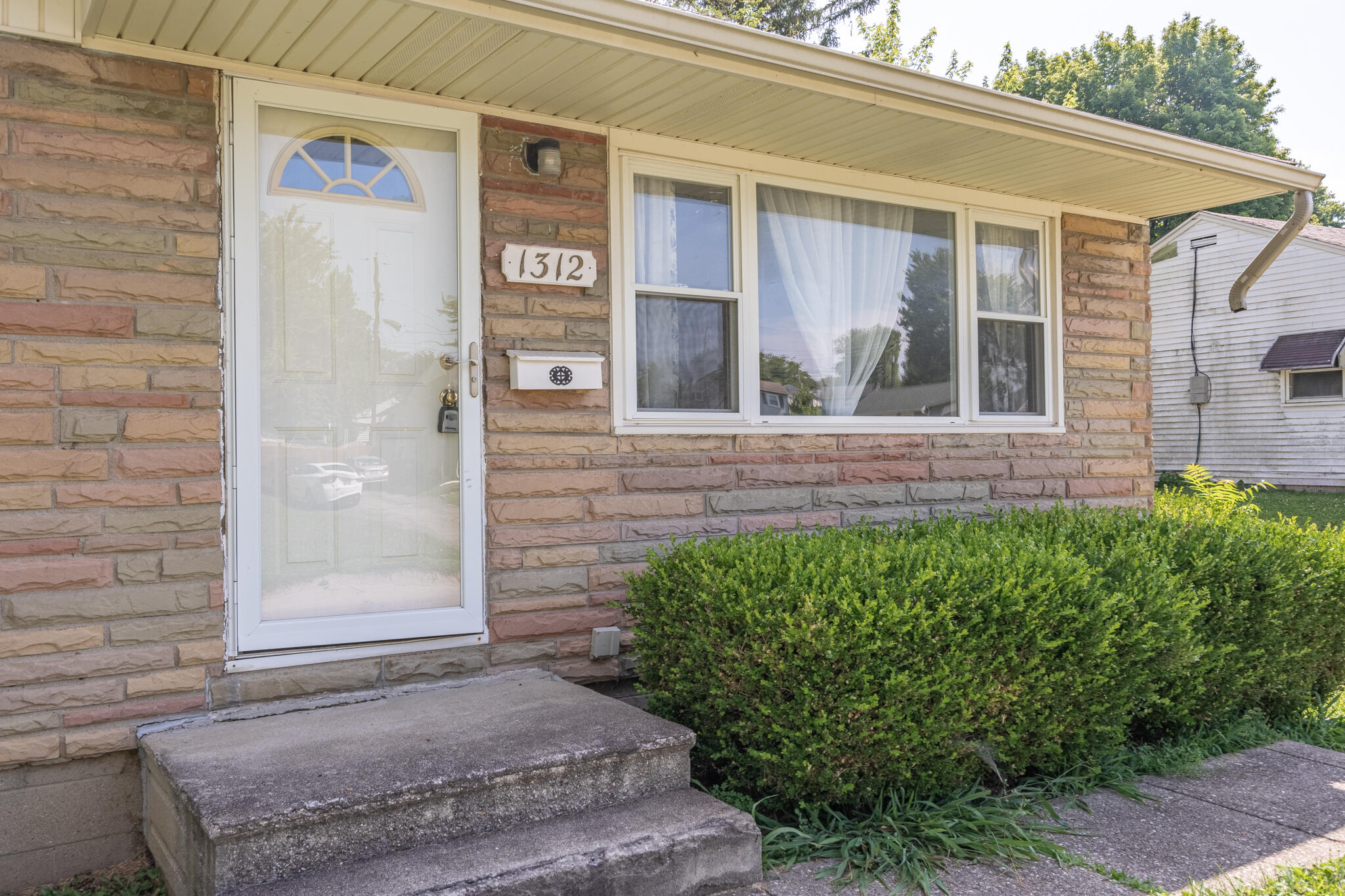 1312 Hemlock, Fairborn, Ohio 45324