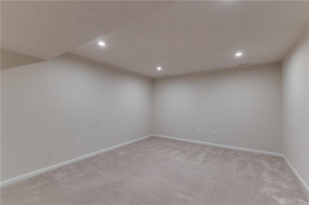 403 Sydney, Tipp City, Ohio 45371