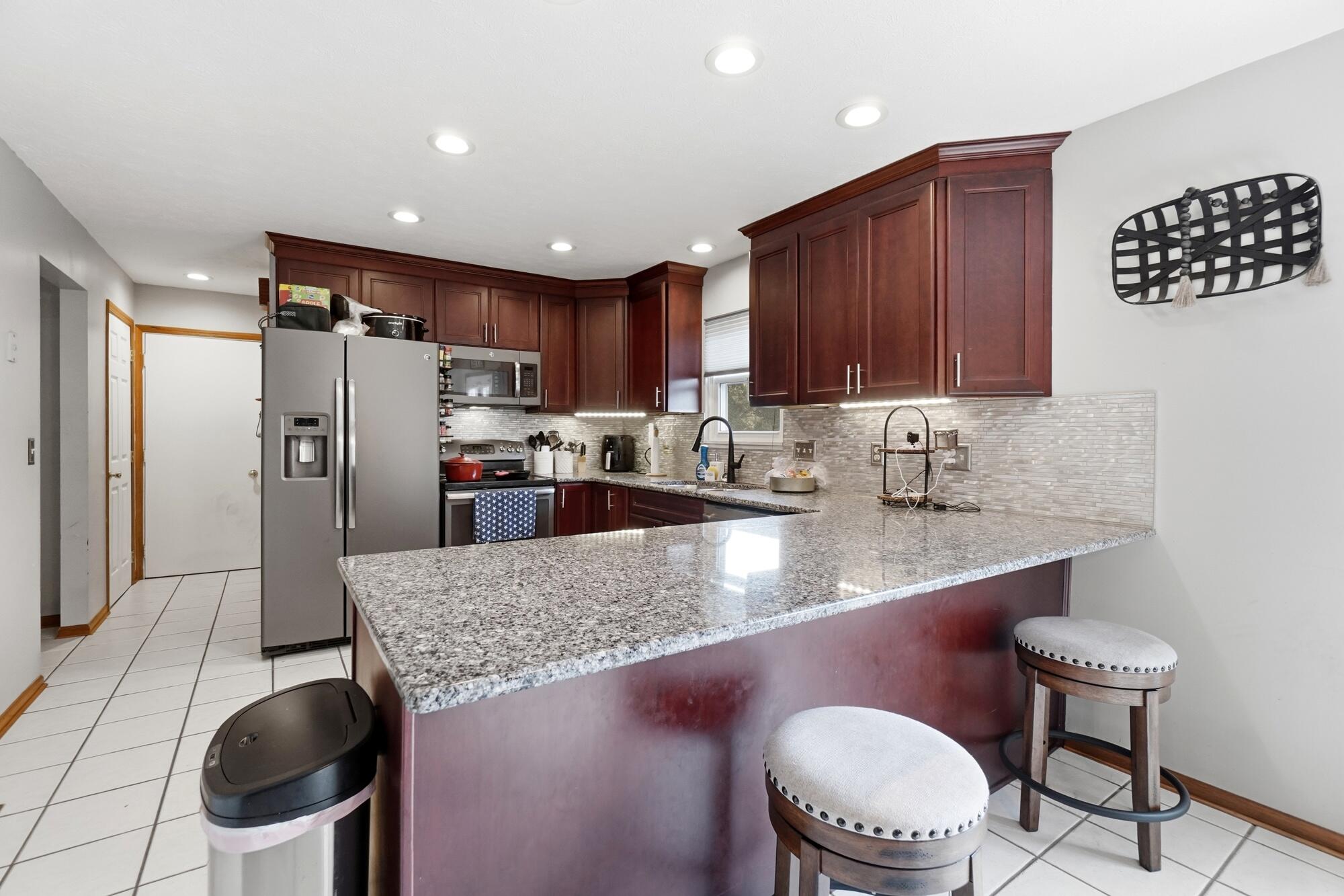 2812 Conestoga, Springfield, Ohio 45503