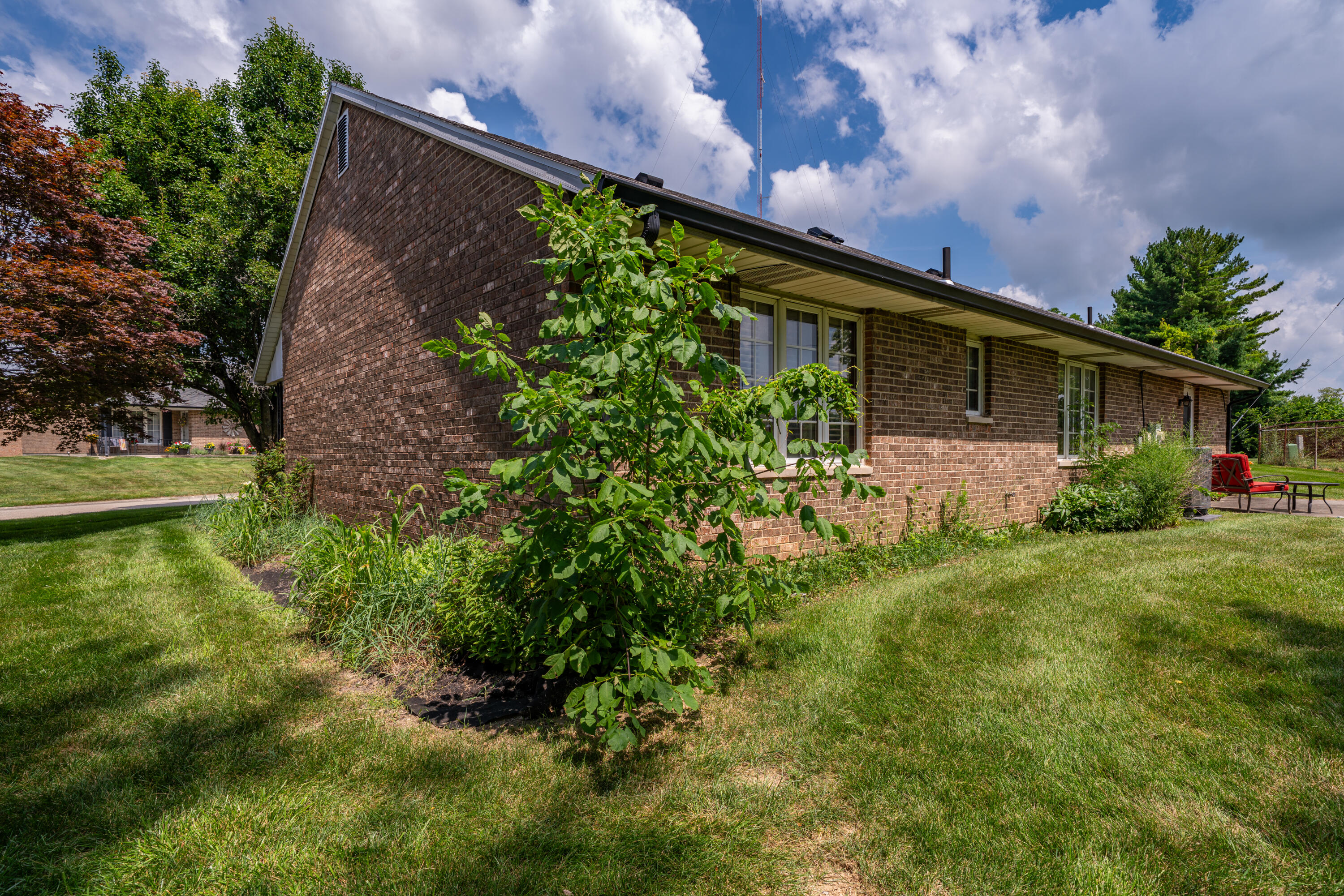 2244 Manhattan, Springfield, Ohio 45504
