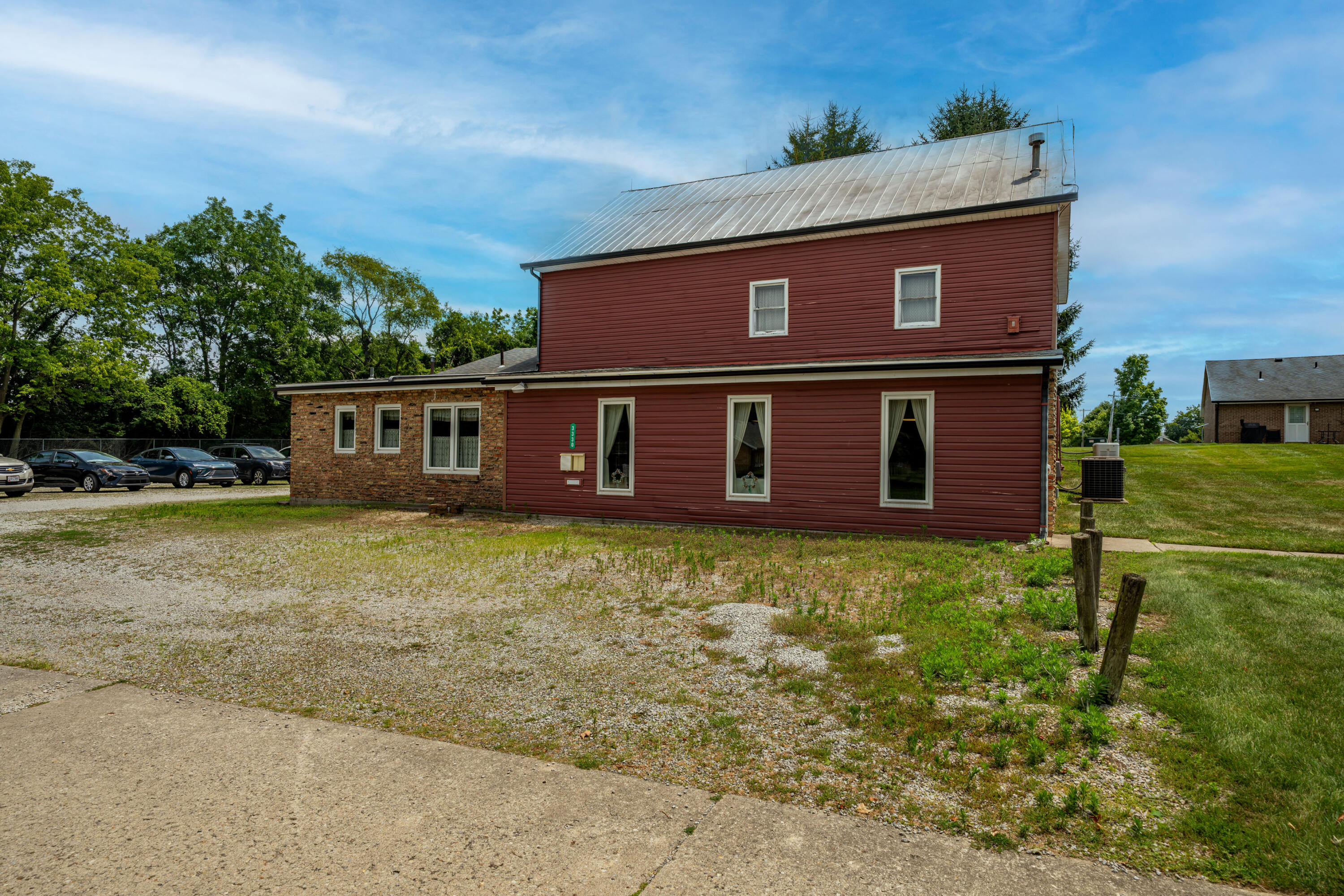 2244 Manhattan, Springfield, Ohio 45504