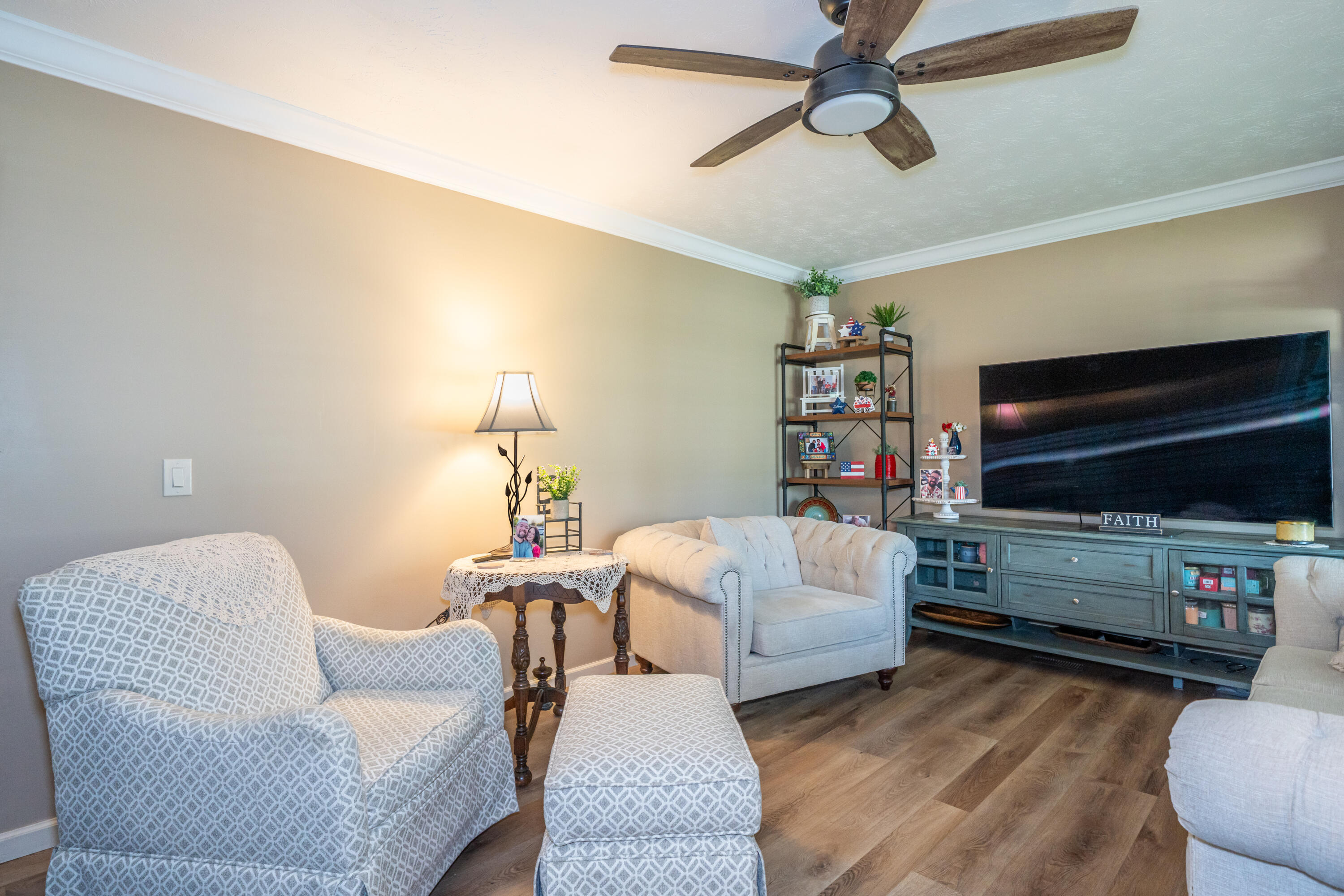 2244 Manhattan, Springfield, Ohio 45504