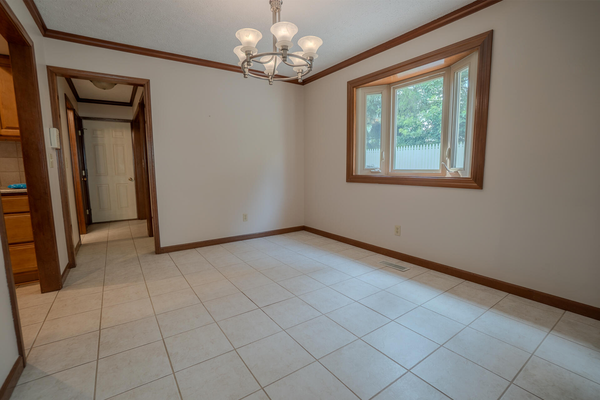 1579 Timberidge, Sidney, Ohio 45365
