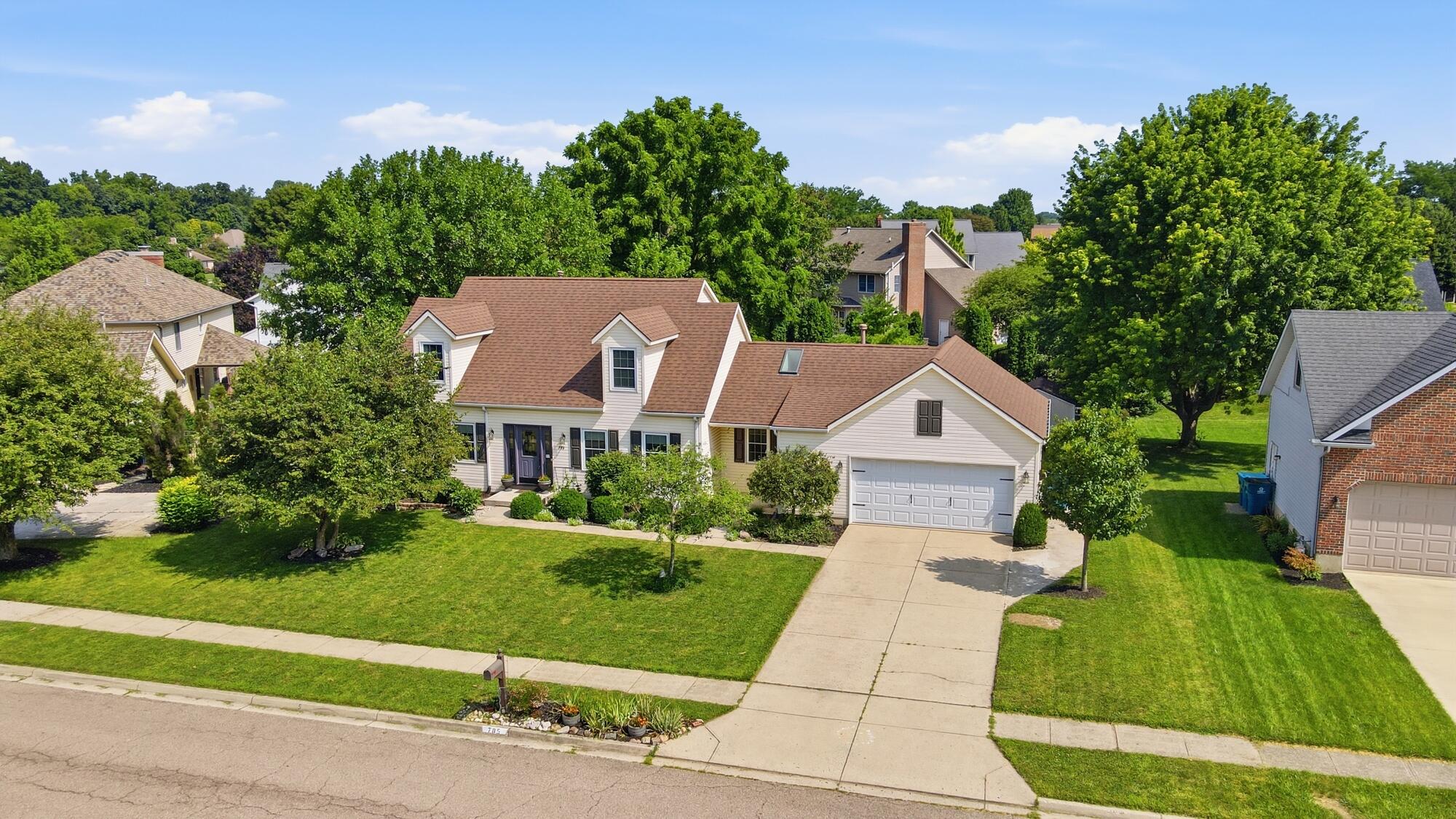785 Pinehurst, Tipp City, Ohio 45371