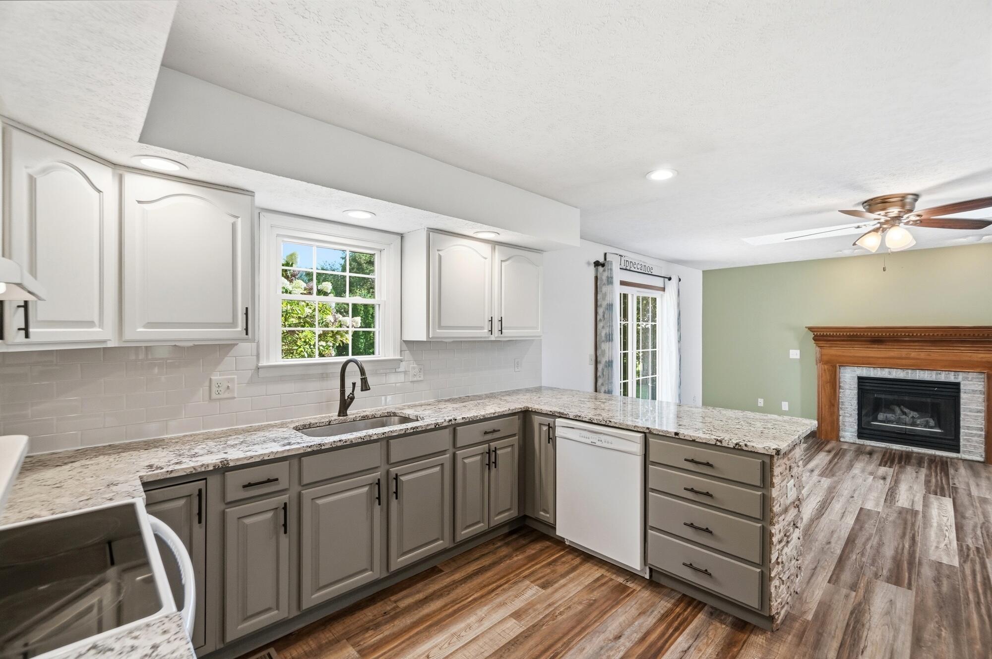 785 Pinehurst, Tipp City, Ohio 45371