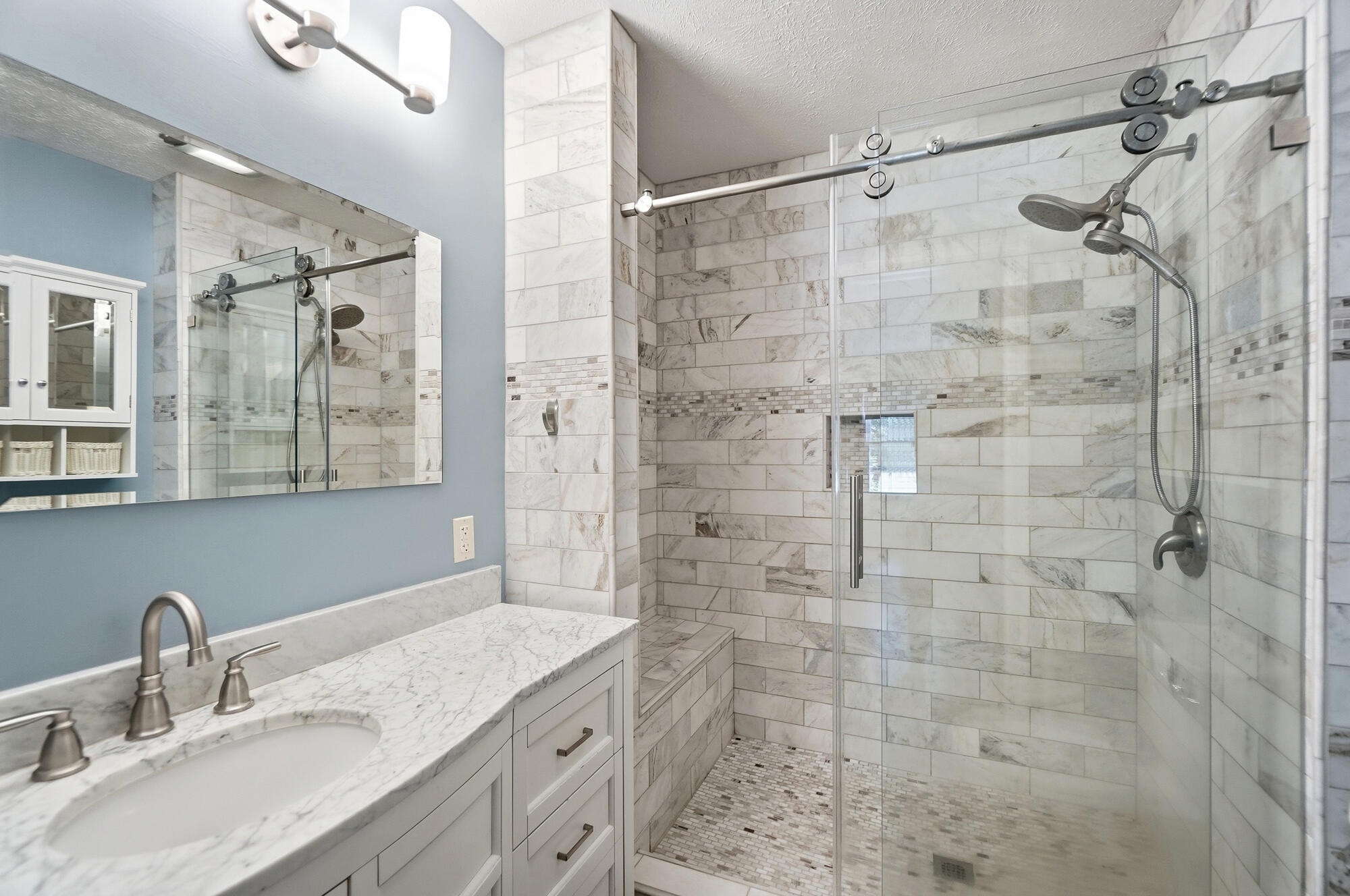 785 Pinehurst, Tipp City, Ohio 45371