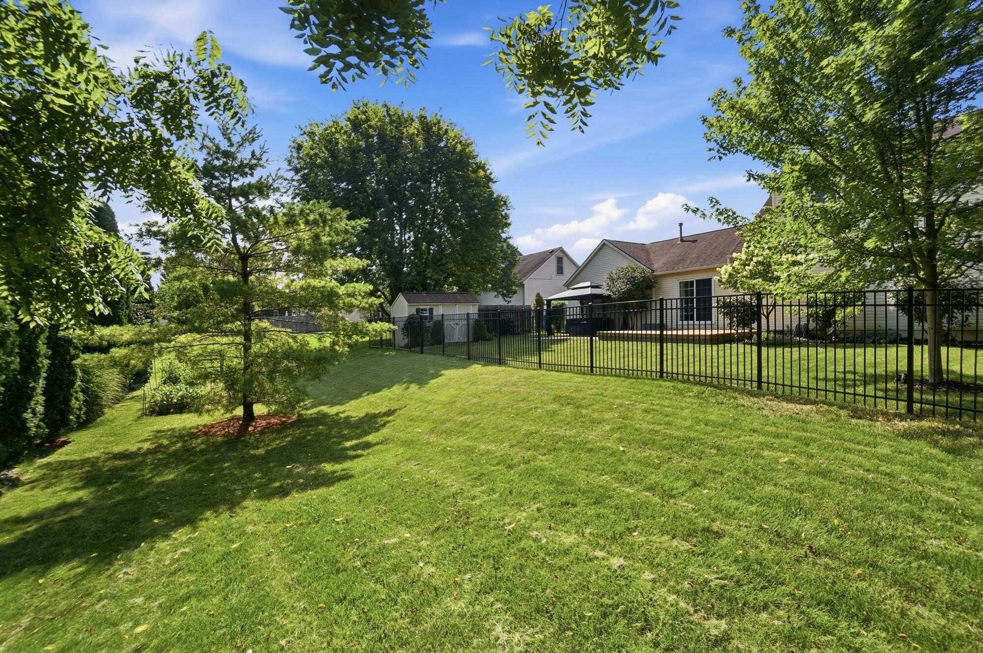 785 Pinehurst, Tipp City, Ohio 45371