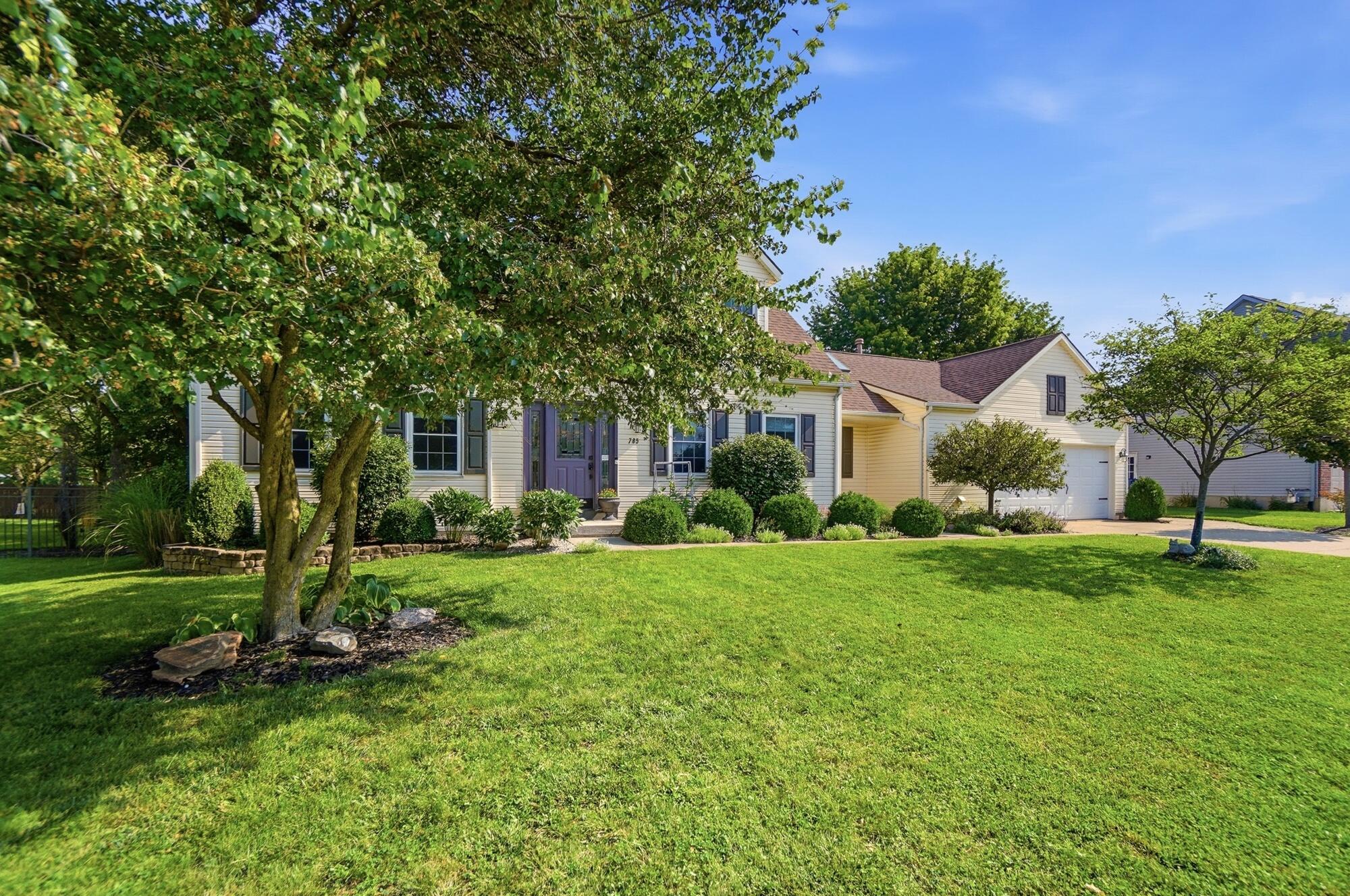 785 Pinehurst, Tipp City, Ohio 45371