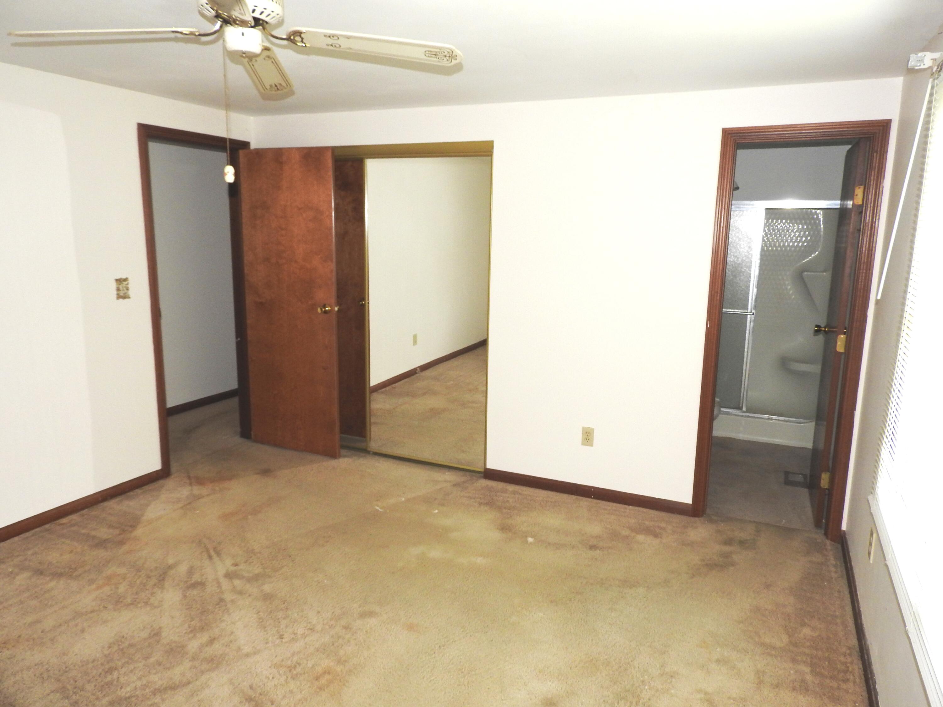 8180 Dog Leg, Dayton, Ohio 45414