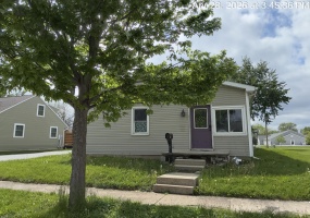605 Buchanan, Wapakoneta, Ohio 45895, 2 Bedrooms Bedrooms, ,1 BathroomBathrooms,Residential,For Sale,Buchanan,1046595