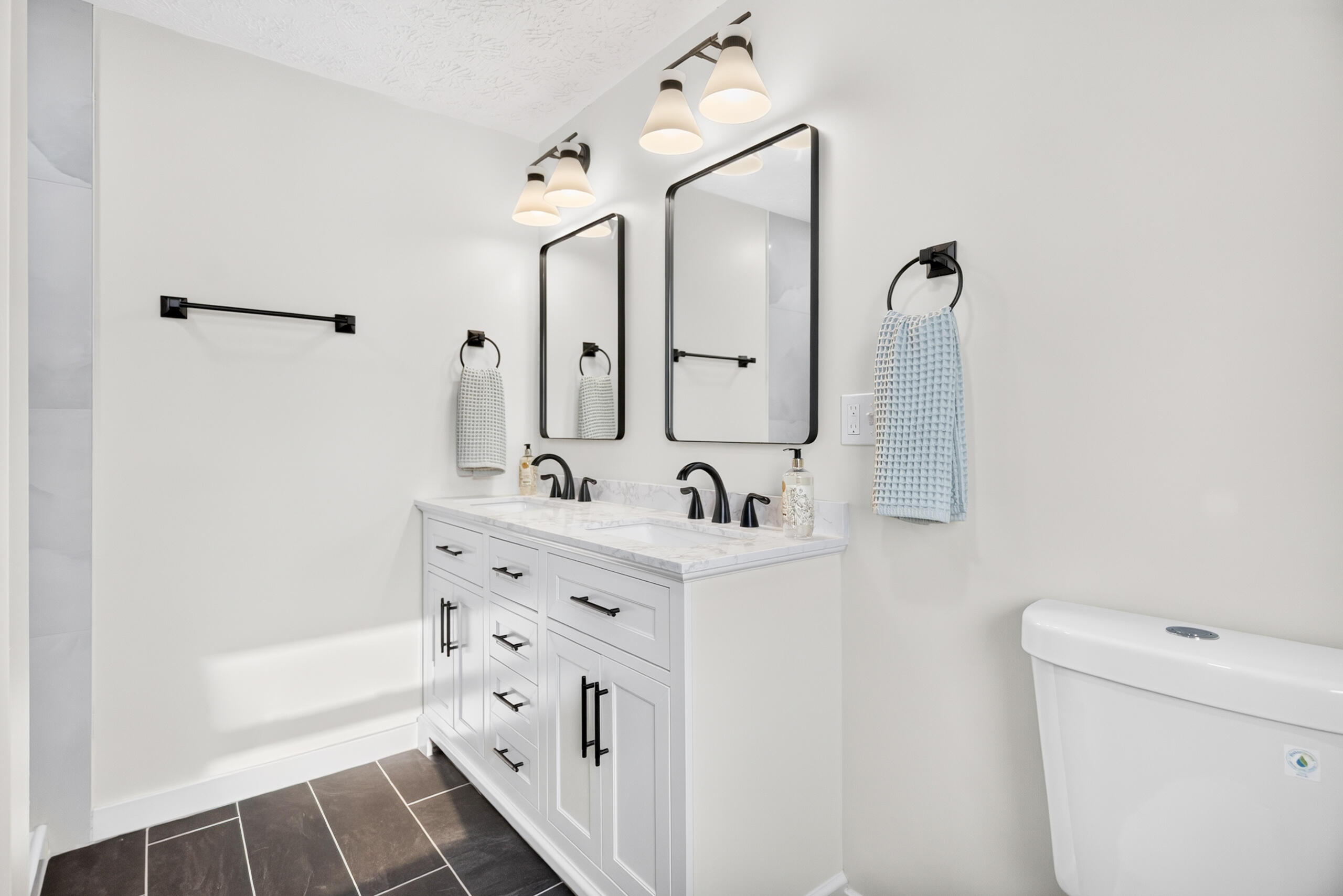 13567 Mccartyville, Anna, Ohio 45302