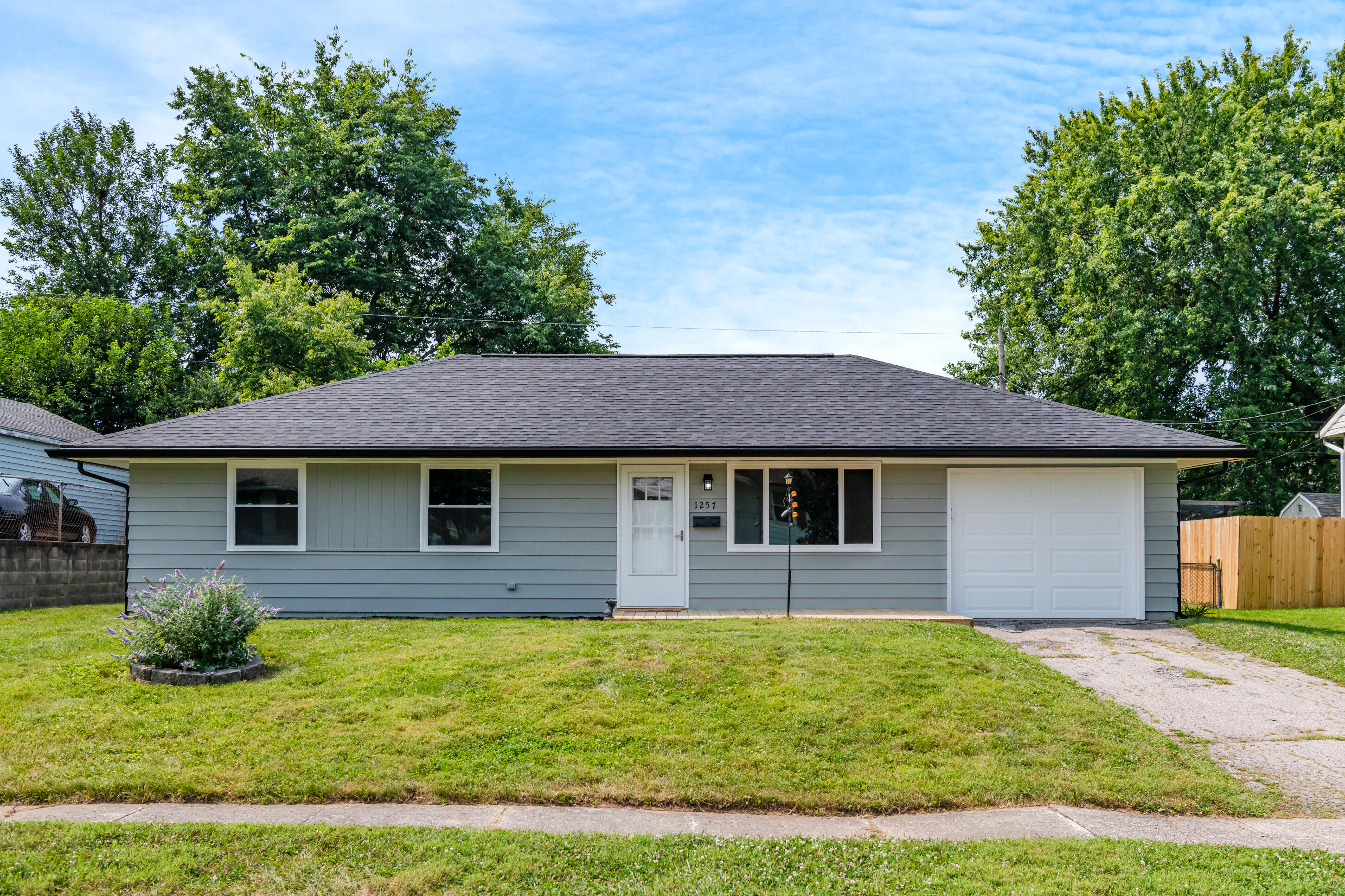 1257 Klose, New Carlisle, Ohio 45344