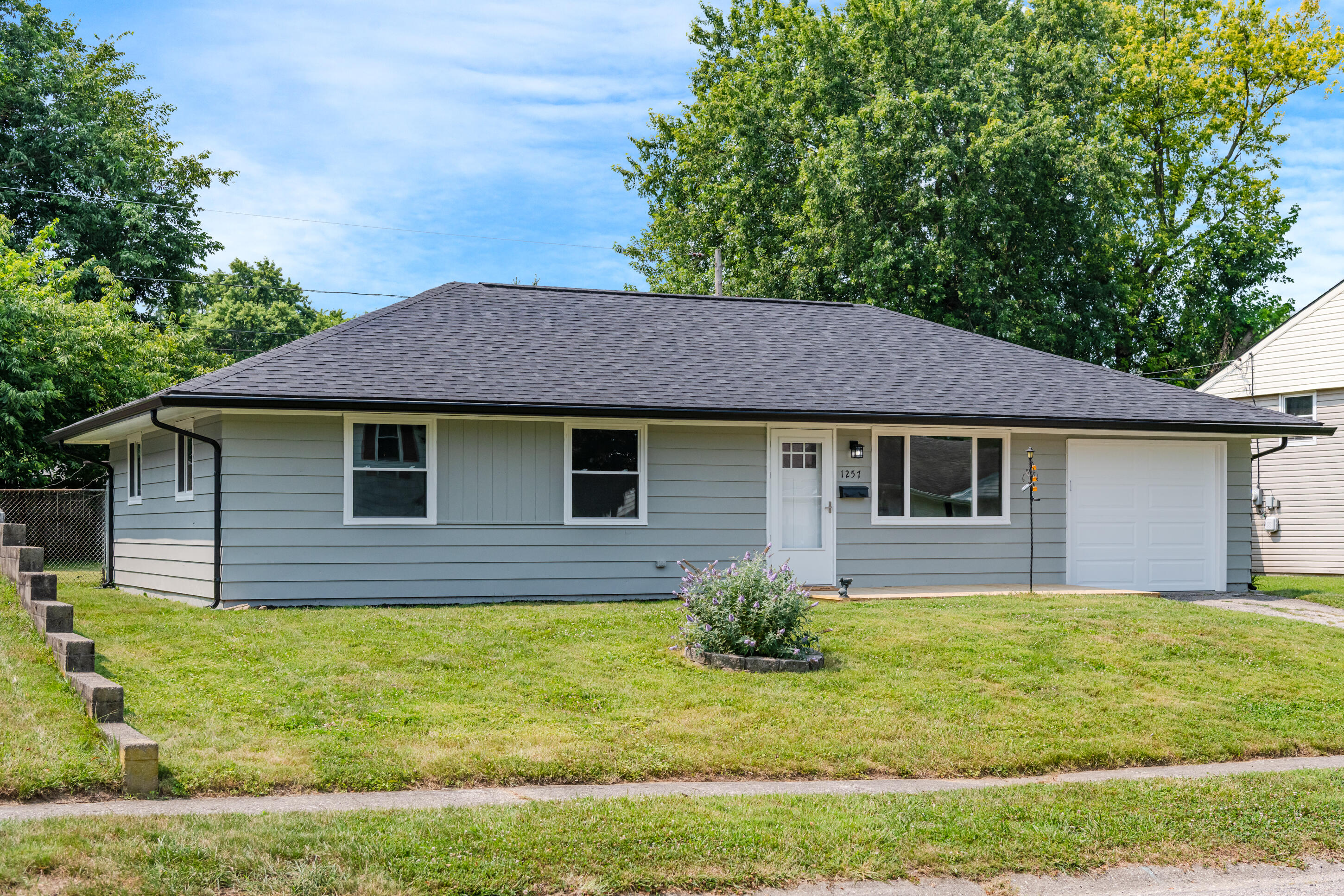 1257 Klose, New Carlisle, Ohio 45344