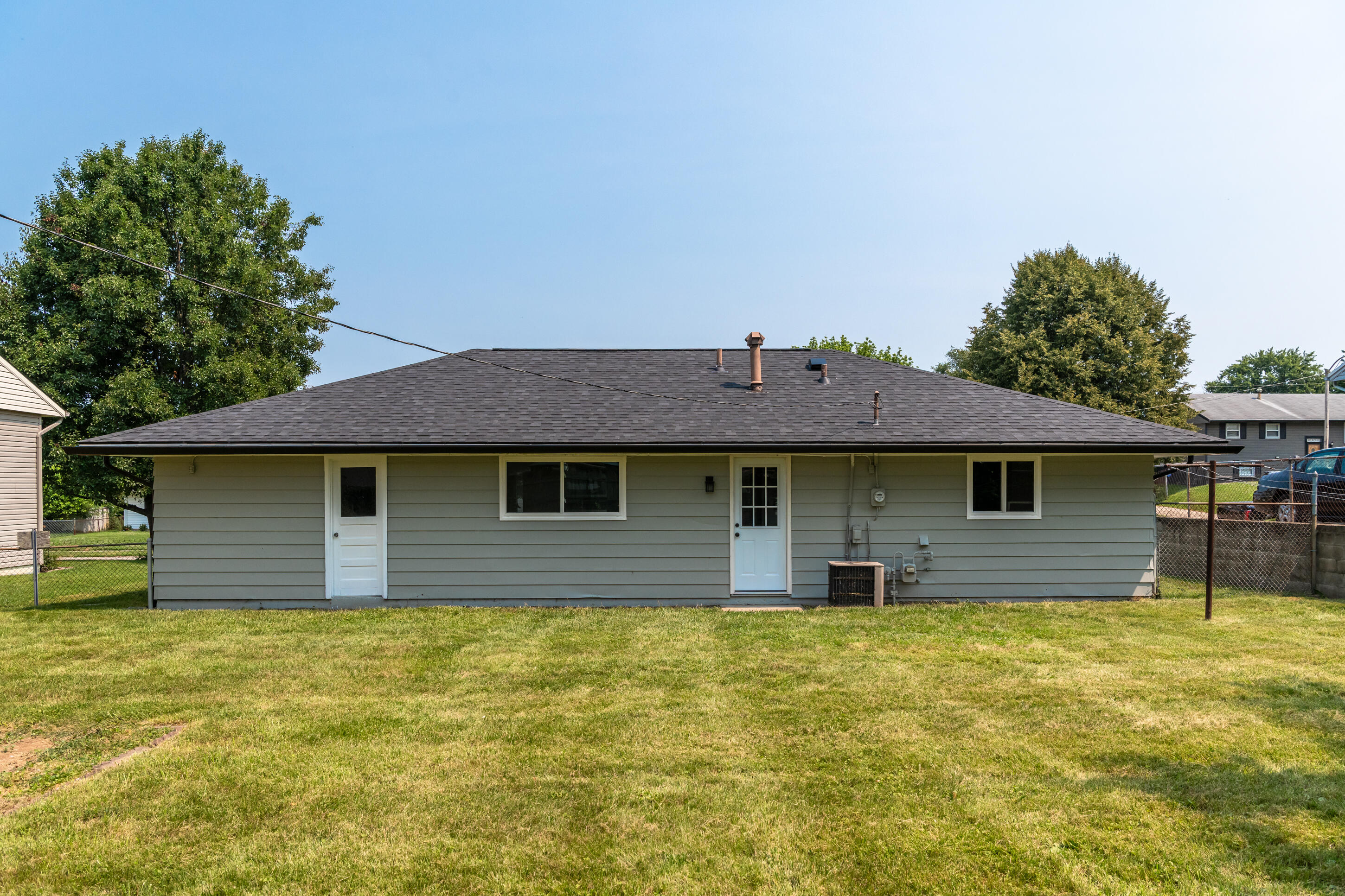 1257 Klose, New Carlisle, Ohio 45344