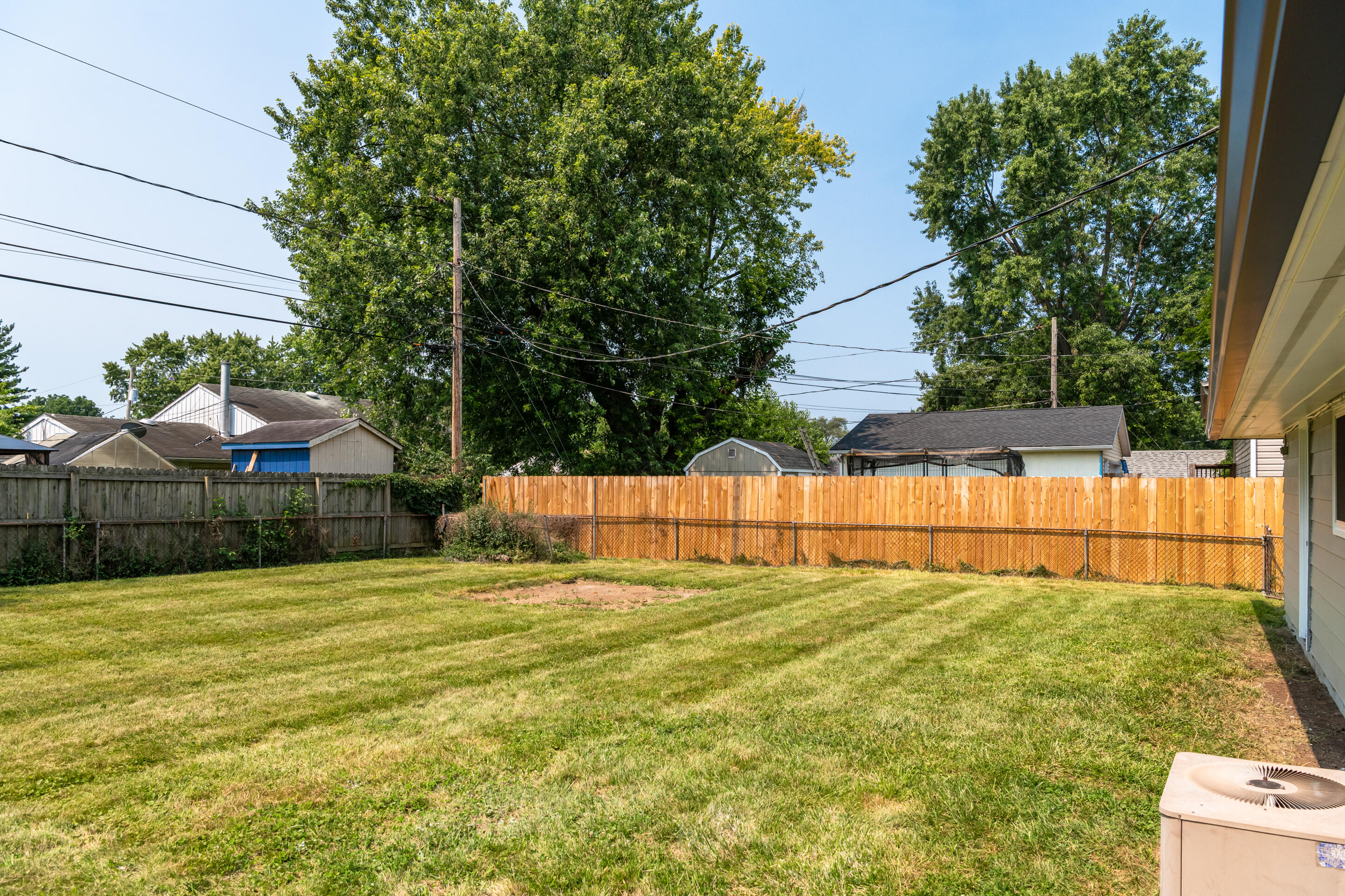 1257 Klose, New Carlisle, Ohio 45344