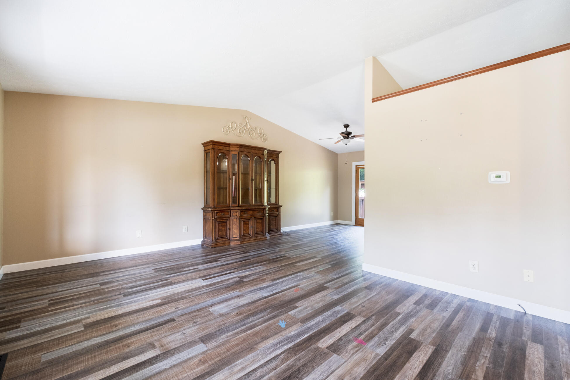 746 Spring Falls, Springfield, Ohio 45502