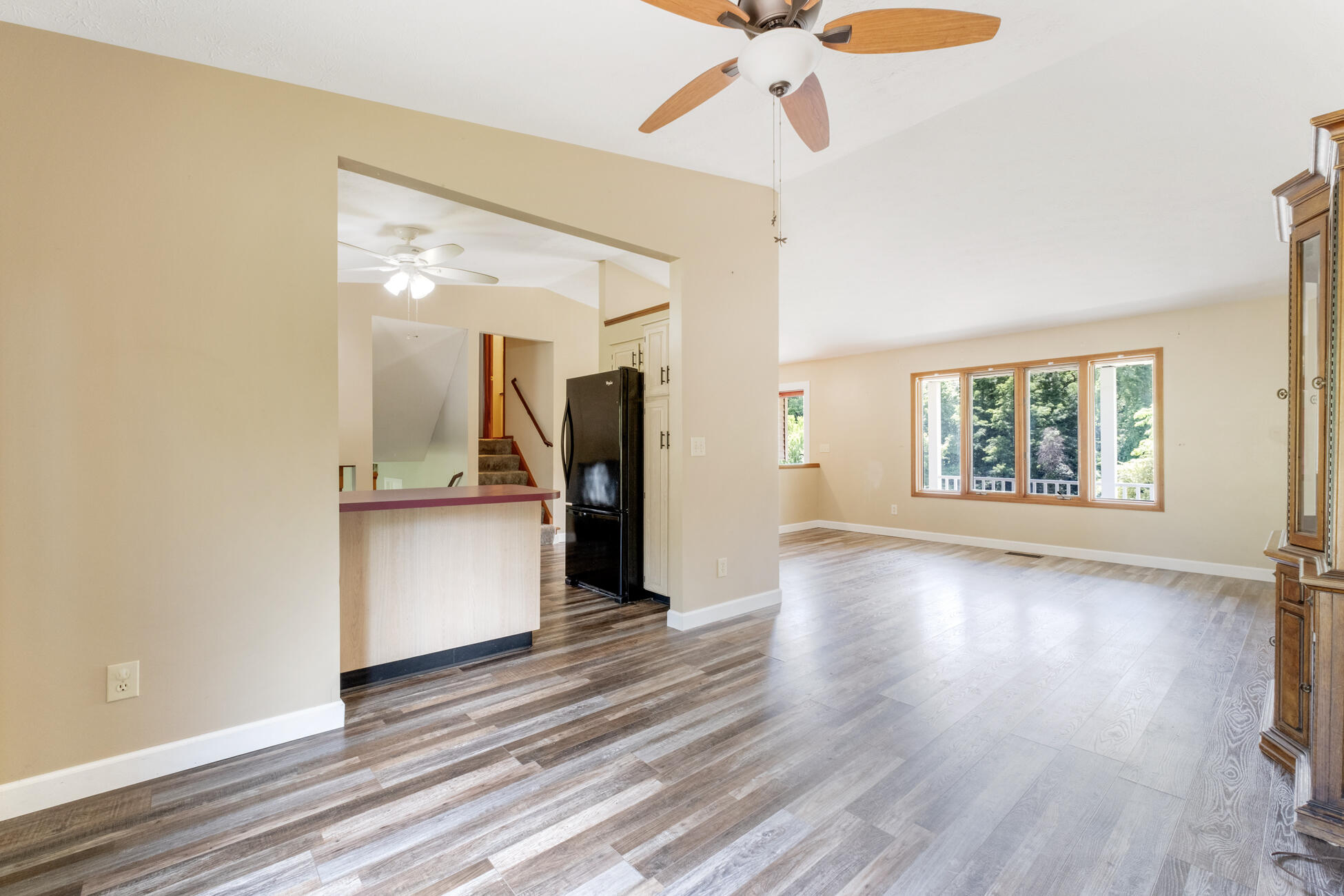 746 Spring Falls, Springfield, Ohio 45502