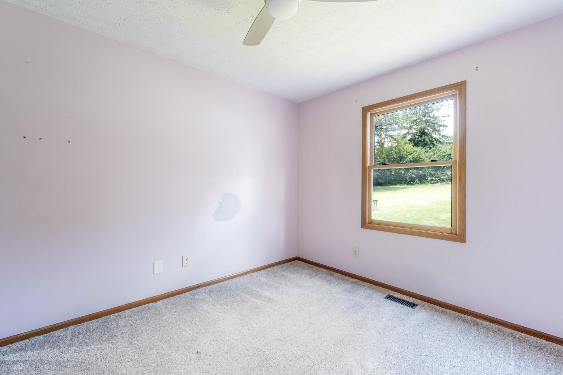 746 Spring Falls, Springfield, Ohio 45502