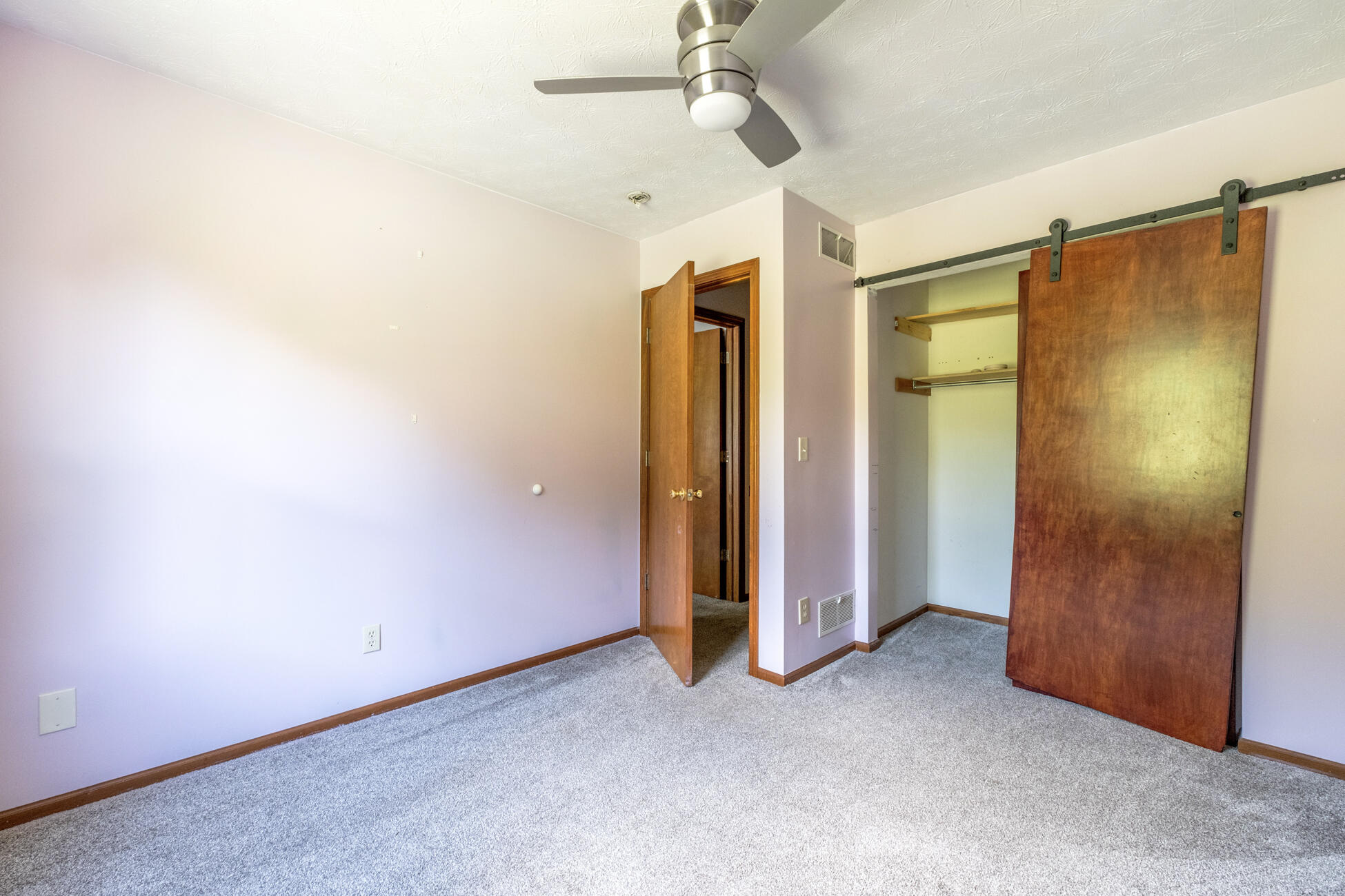 746 Spring Falls, Springfield, Ohio 45502