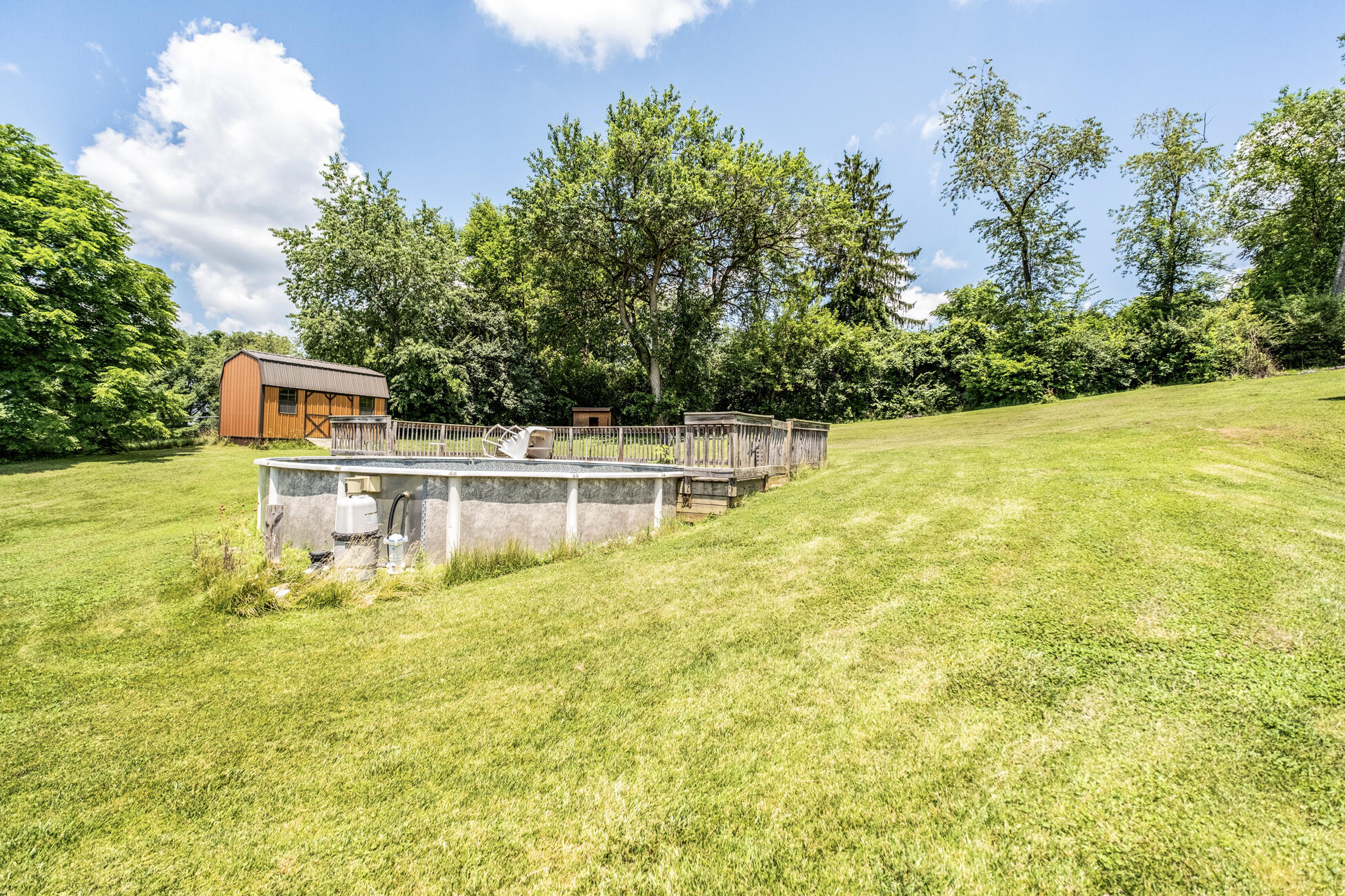 746 Spring Falls, Springfield, Ohio 45502